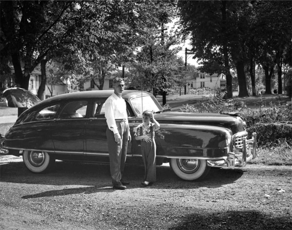 The Lost Automakers: American Independents In Vintage Photos - 1940s-1950s 4 Captura de pantalla 2024 06 11 18.18.06
