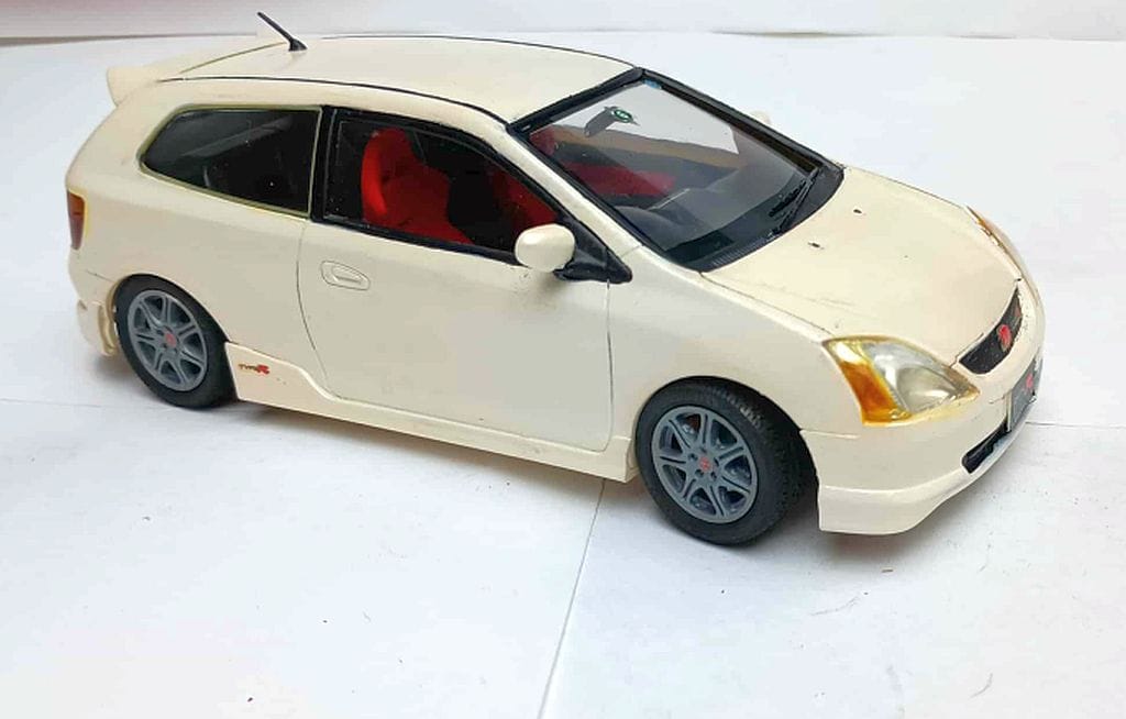 Affordable Speed: The Sports Cars of the 2000s in Scale Models 14 Civic W2a
