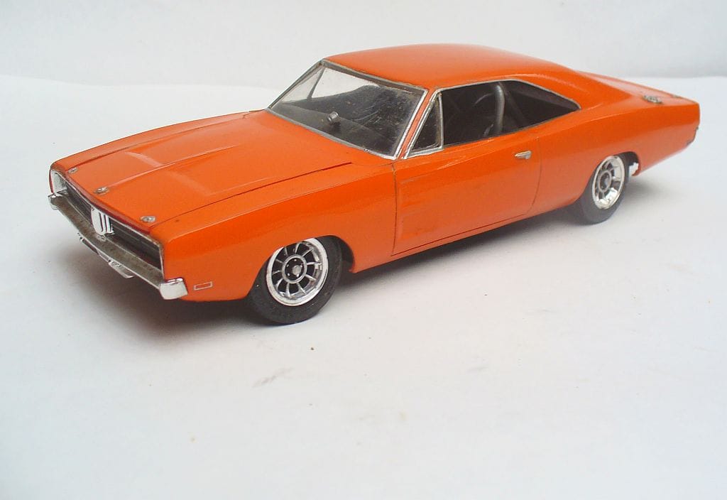 Cruising Woodward - Hot Rods & Customs In Scale 4 Dukes5
