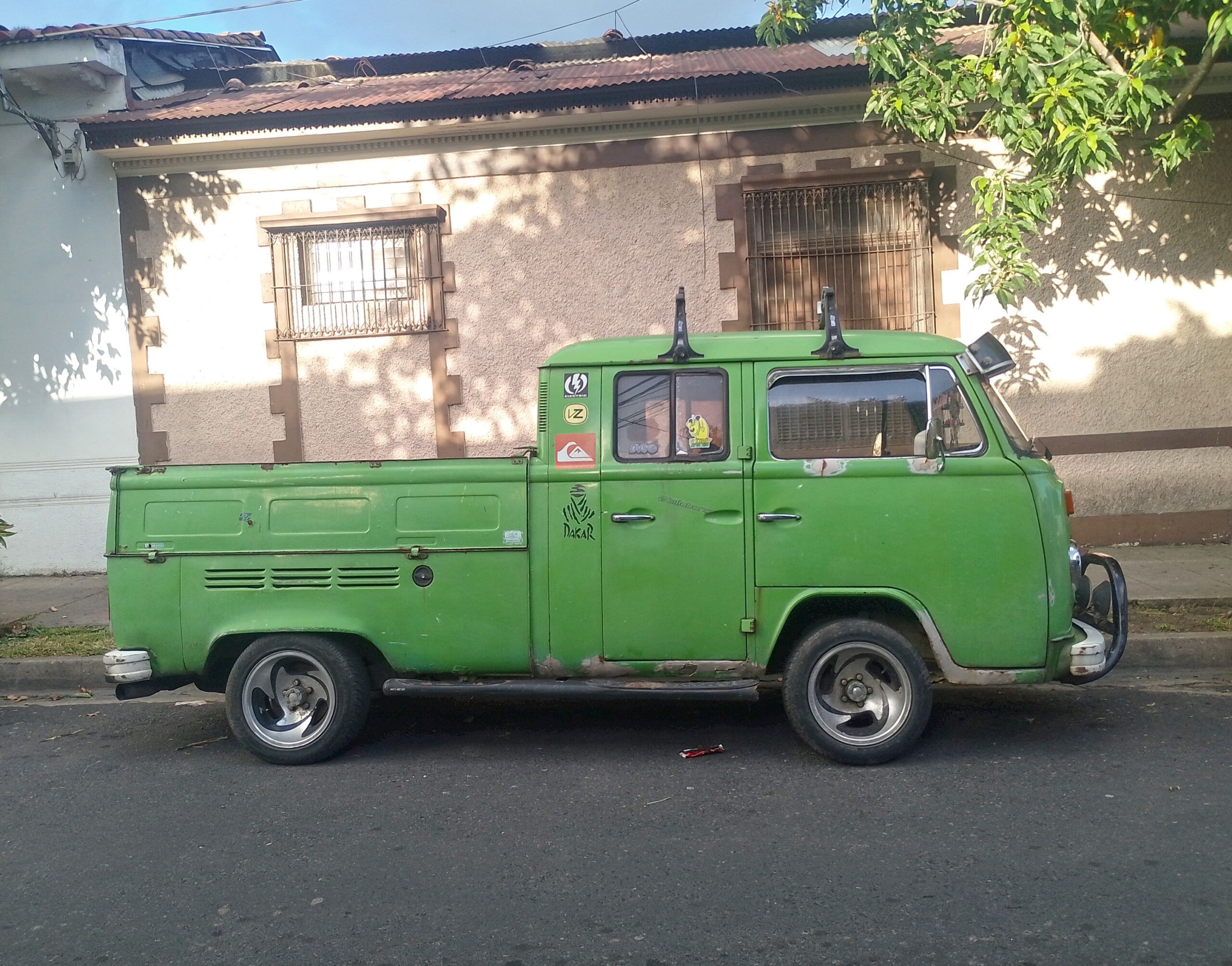 Curbside Finds: Two VW Double Cab Pickups, Two Different Lifestyles 7 IMG 20260627 172451 PORTRAIT 1 scaled