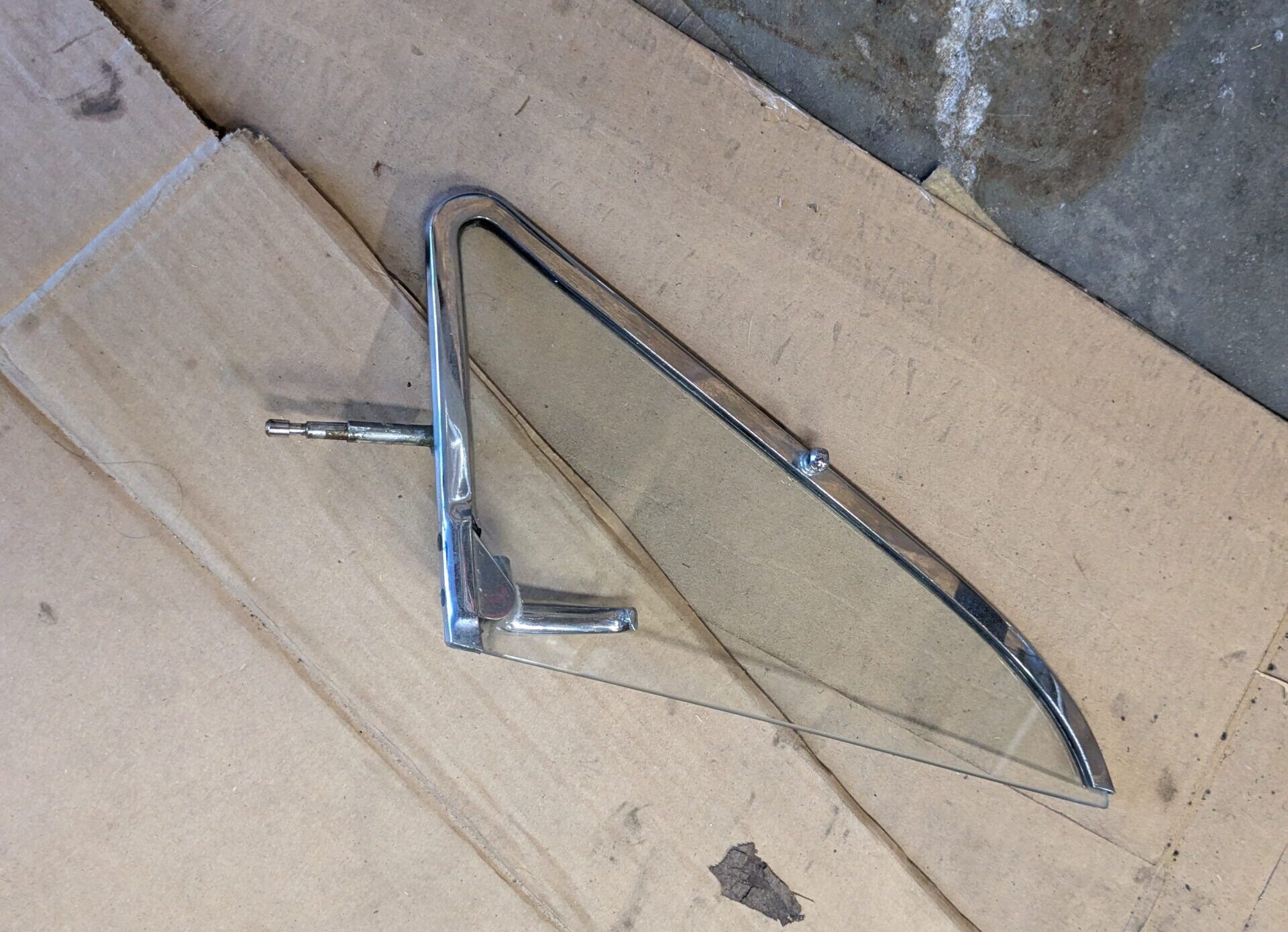 My 1967 Volvo 1800S: A Year After Its Purchase, I No Longer Completely Regret It 8 Driver vent window glass from 1967 Volvo 1800S