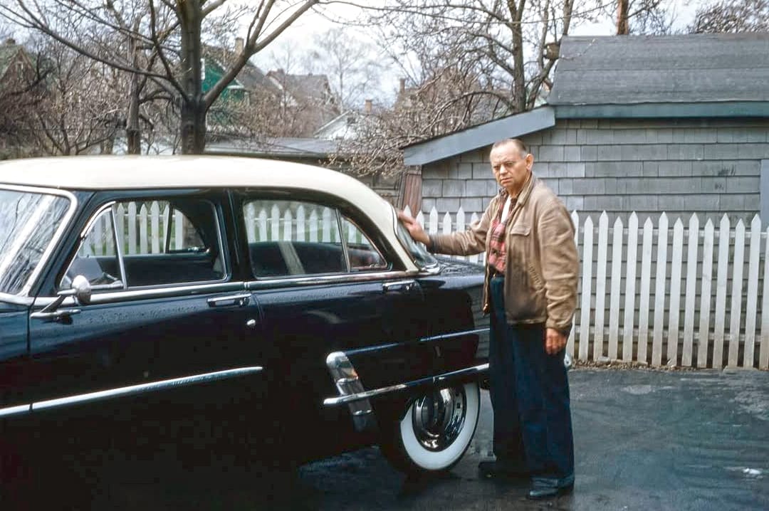 Me And My Car - Vintage Photos 1950s-1960s 5 Screenshot 20260124 074558 e1789887156286