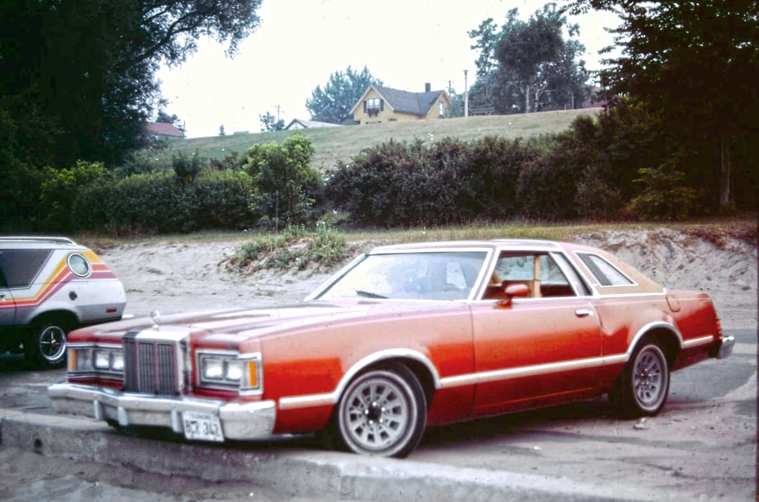 Mercurys In Their Prime In Vintage Photos -- 1960s-1970s 15 Screenshot 20260322 010448