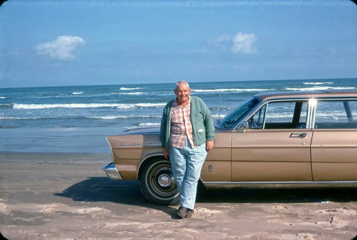 Me And My Car - Vintage Photos 1950s-1960s 10 Screenshot 20260718 035134