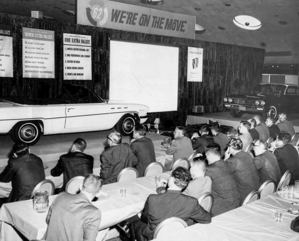 When the 1962 Buicks Were Brand New -- Vintage Photos 4 Screenshot 20260907 131142