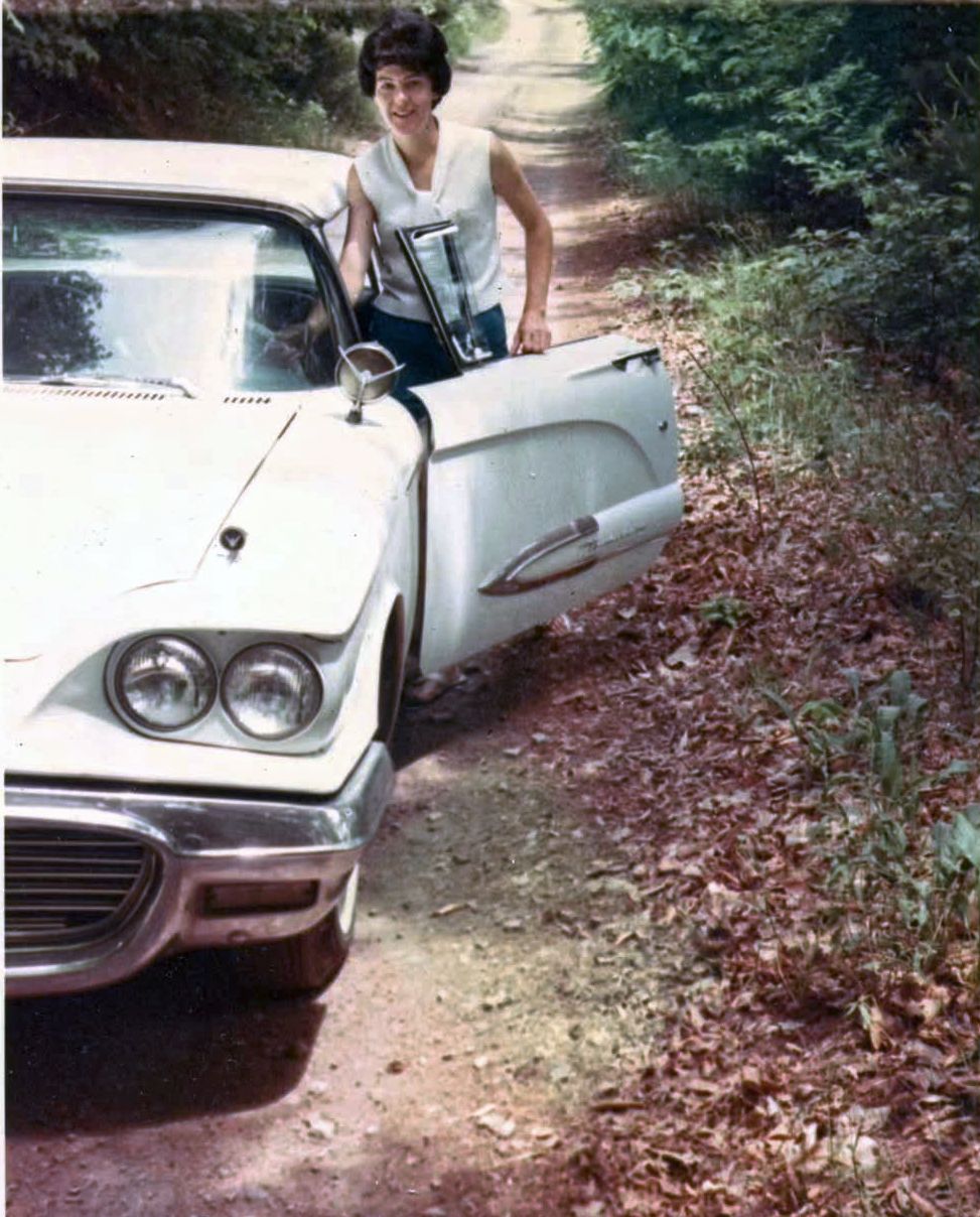 Me And My Car - Vintage Photos 1950s-1960s 11 Screenshot 20260911 203514