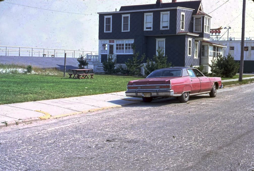 Mercurys In Their Prime In Vintage Photos -- 1960s-1970s 14 Screenshot 20260918 011351