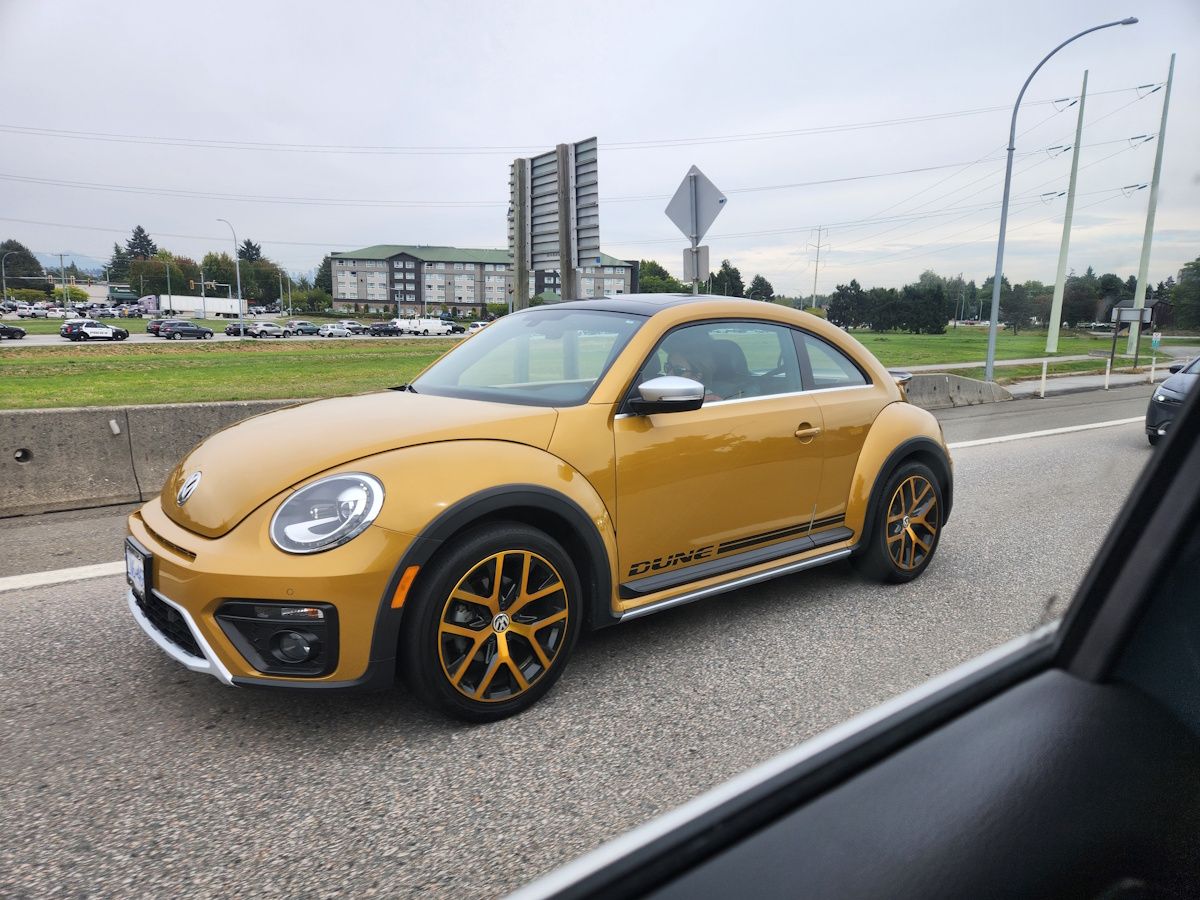 VW Dune in traffic.