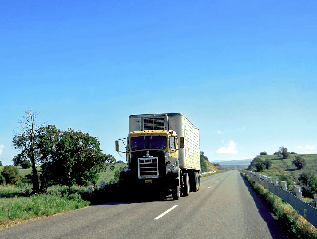 A Gallery Of Rare And Unusual Vintage Cab-Over Trucks 14 a mack h67 joe wenchura