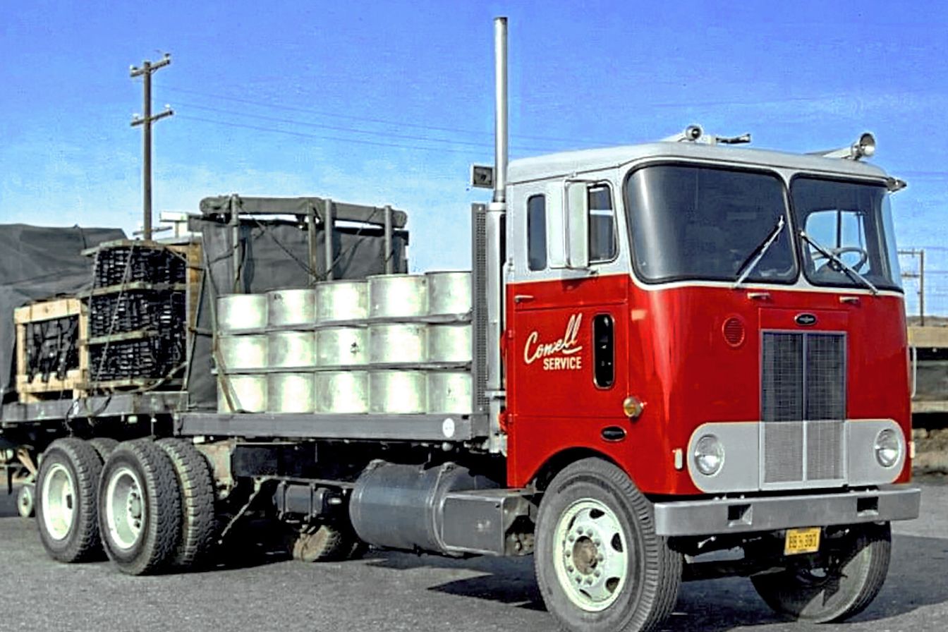 A Gallery Of Rare And Unusual Vintage Cab-Over Trucks 28 a pete 351
