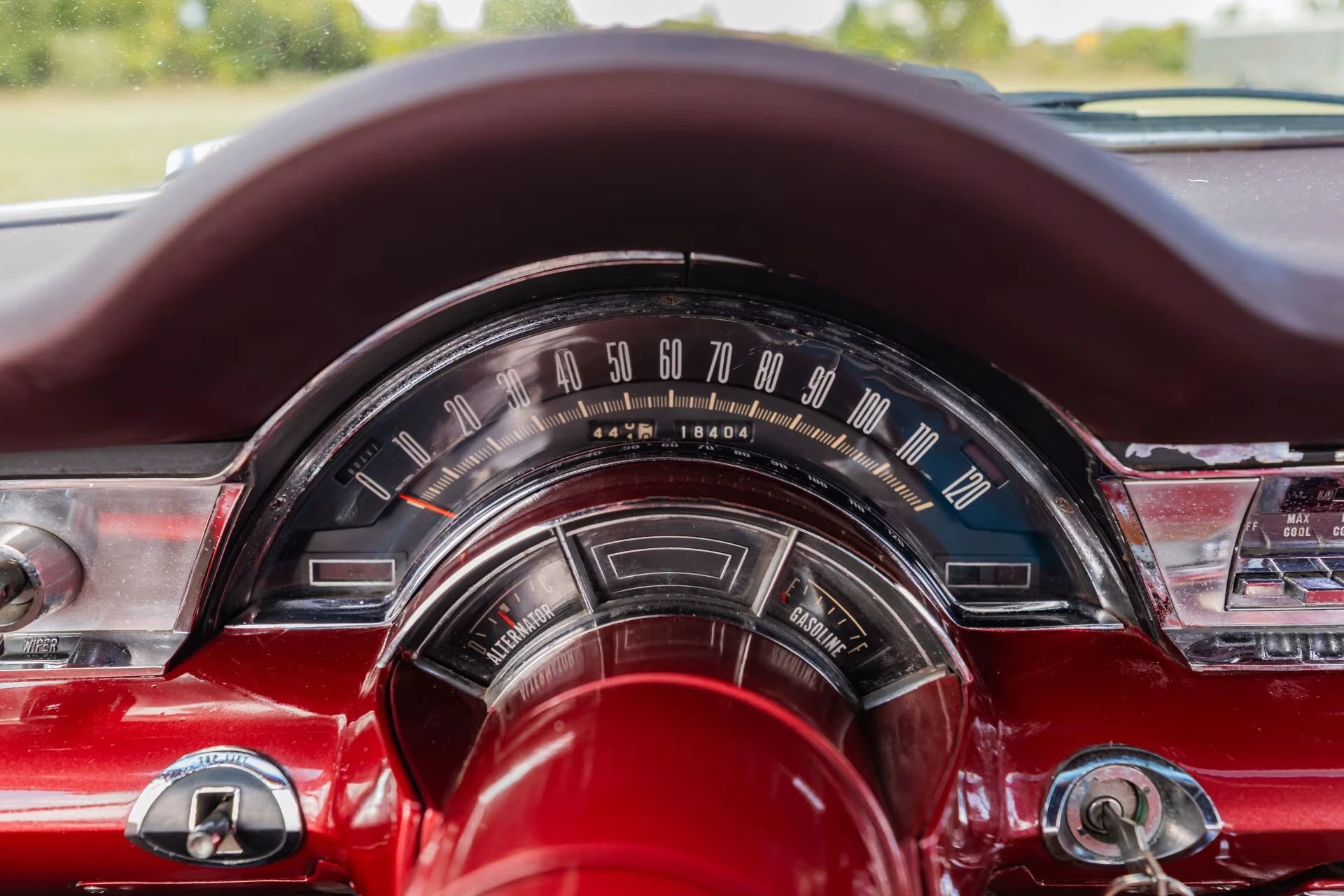 1965 Chrysler 300-L Convertible: Ultra-Rare 4-Speed Manual Transmission In The Last And Least Of The Letter Cars 20 Instrument panel of a 1965 Chrysler