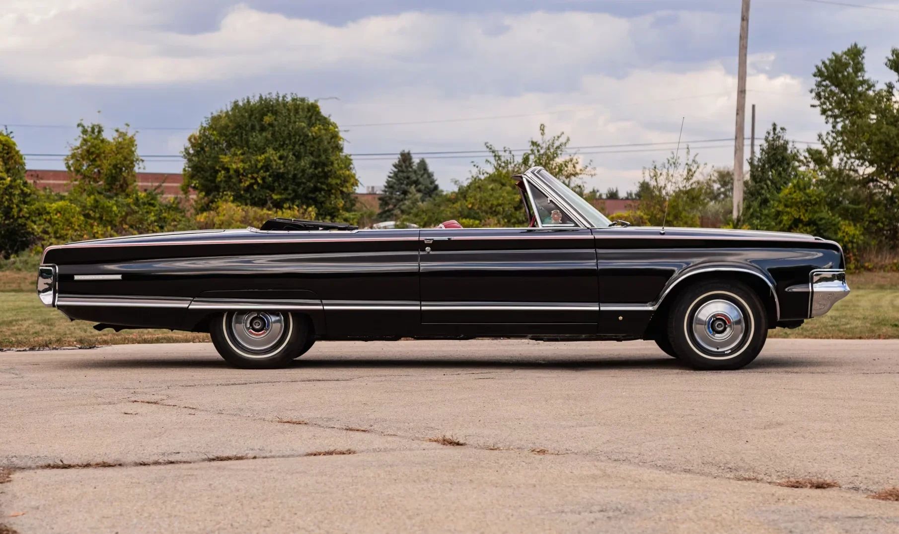 1965 Chrysler 300-L Convertible: Ultra-Rare 4-Speed Manual Transmission In The Last And Least Of The Letter Cars 15 Right side view of a 1965 Chrysler convertible with the top down