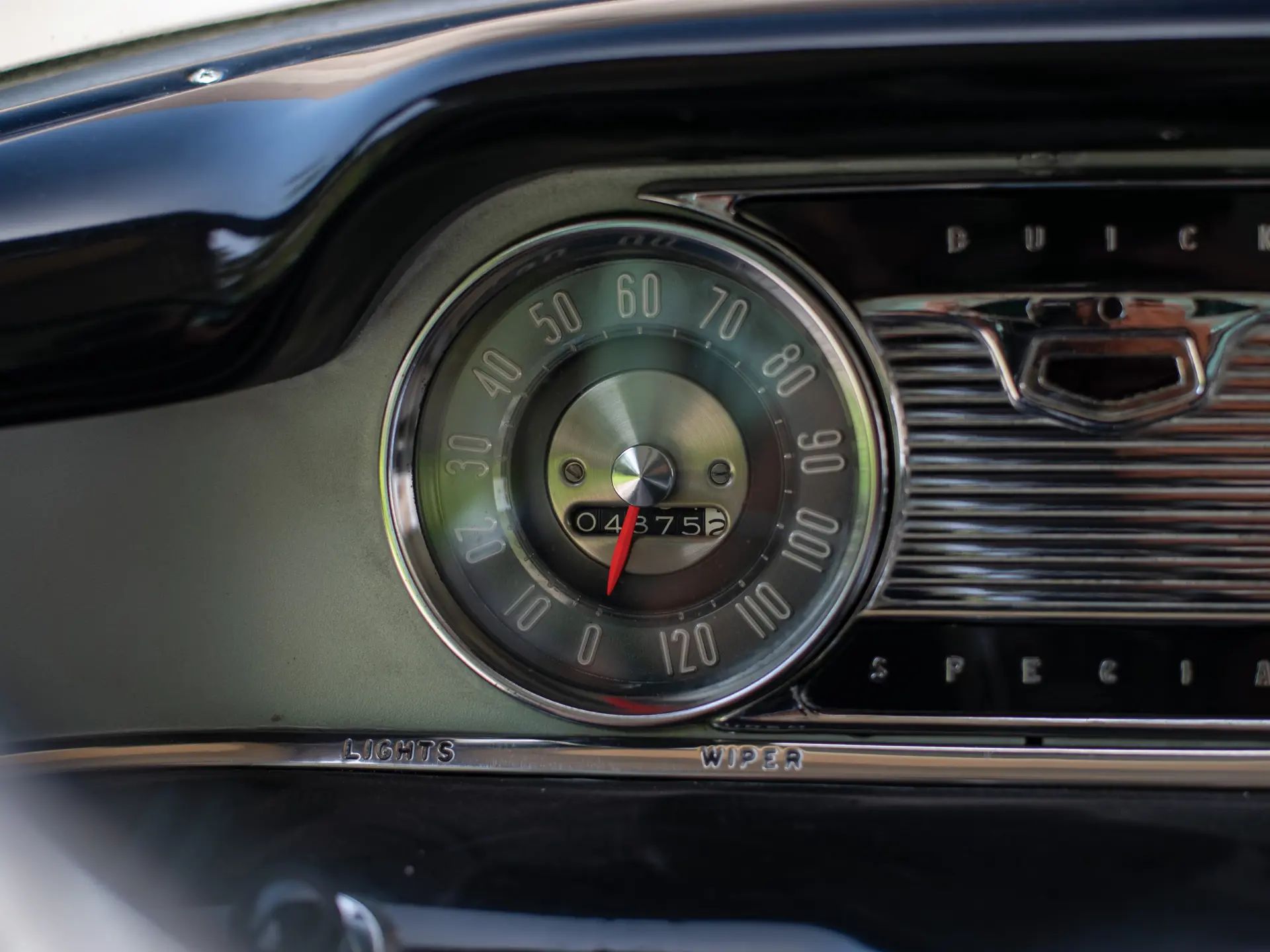 Speedometer of a 1955 Buick
