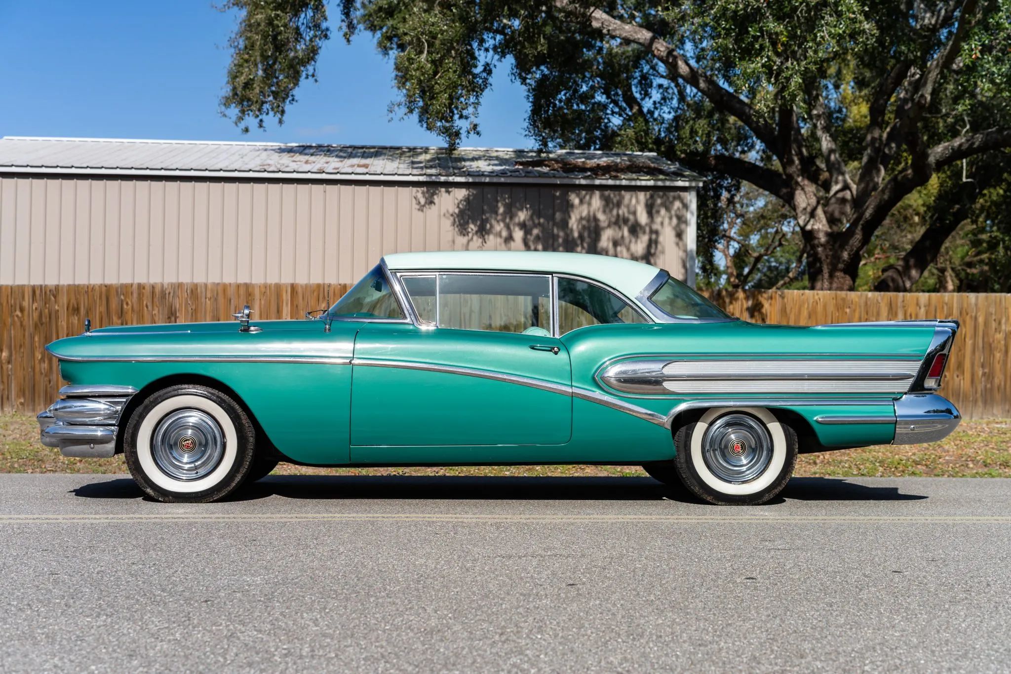 Left side view of a 1958 Buick two-door hardtop