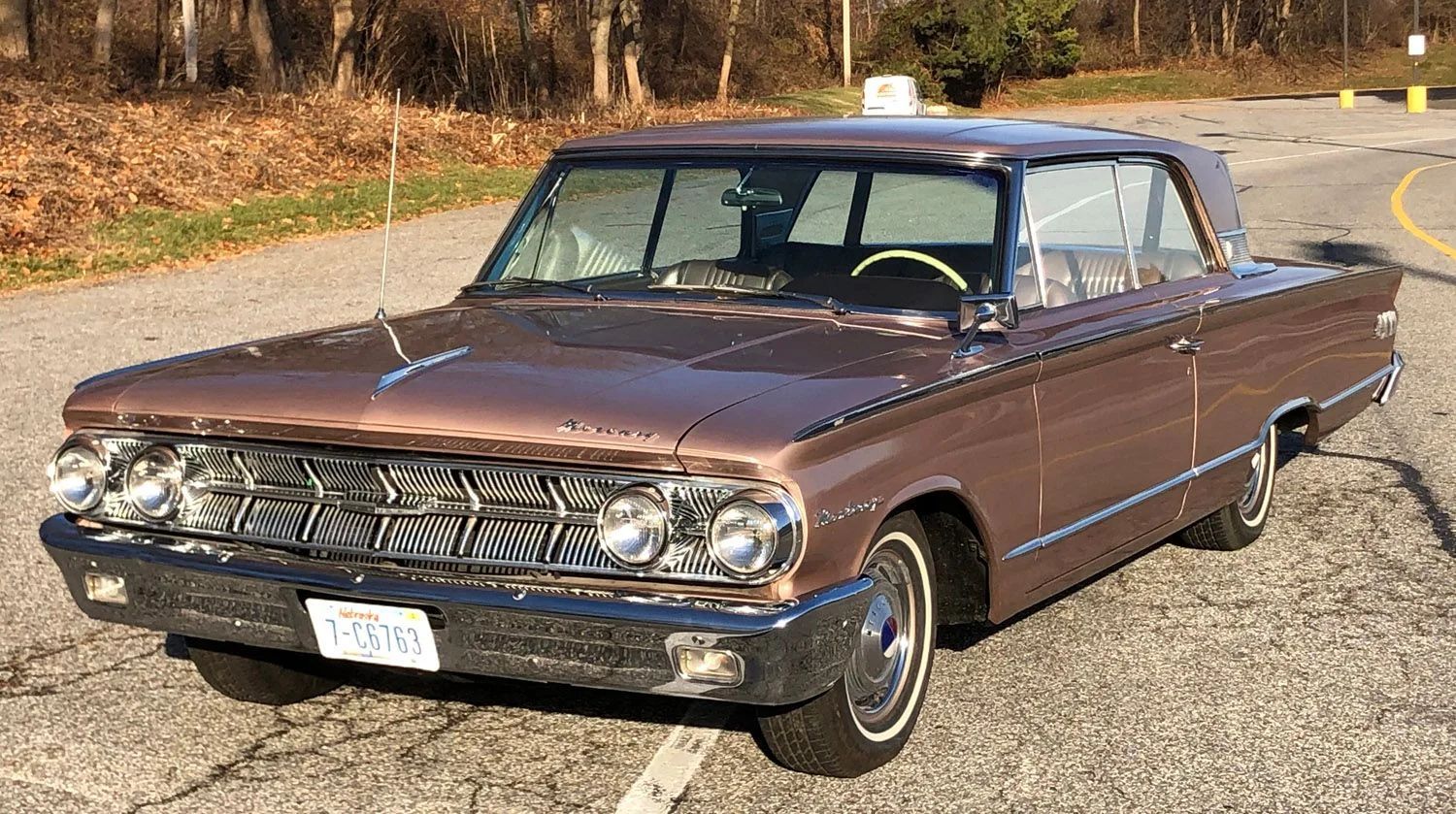 1963 Mercury Monterey S-55 Two-Door Hardtop: One-Year-Only Bucket-Seat Breezeway 10 Left front 3q view of a 1963 Mercury Breezeway two-door hardtop