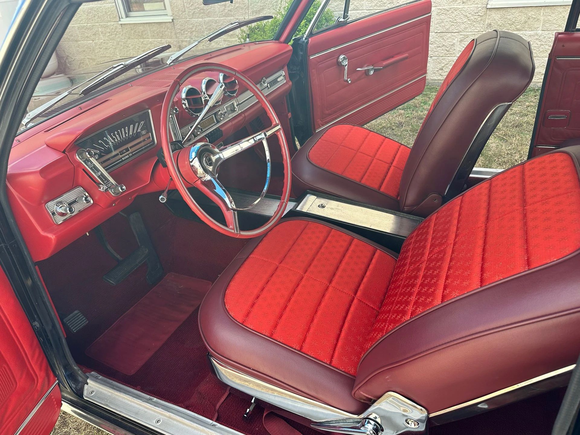 1964 Rambler Classic 770 V-8 Hardtop With Bucket Seats: Somebody's Idea Of The Perfect Rambler 20 Front bucket seats and console of a 1964 Rambler, with the driver's seat reclined