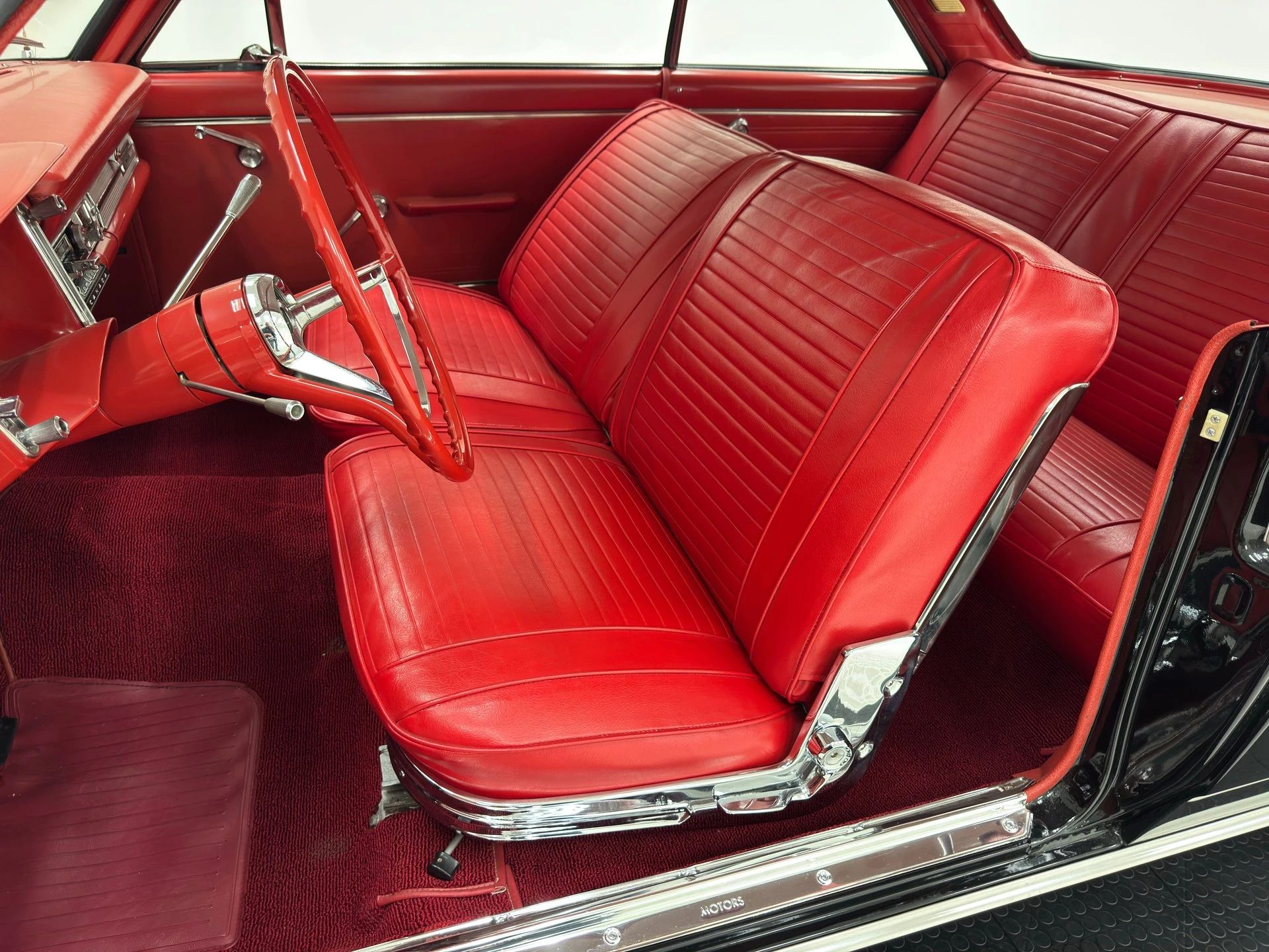 1964 Rambler Classic 770 V-8 Hardtop With Bucket Seats: Somebody's Idea Of The Perfect Rambler 19 Bucket seats in a 1964 Rambler