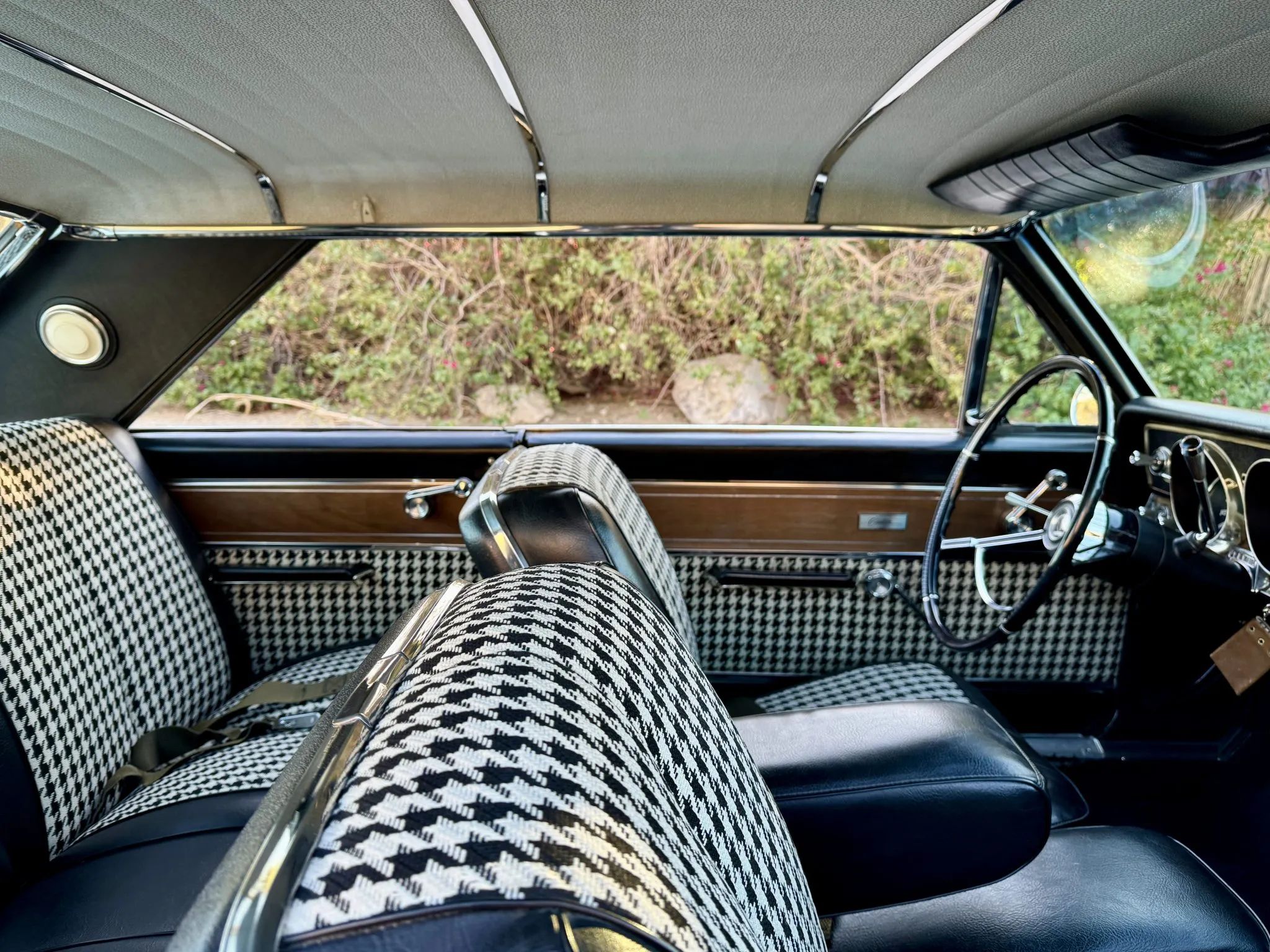 1966 AMC Ambassador DPL Hardtop: American's Dressed-Up Intermediate, Masquerading As A Full-Size Car 10 Right side of the interior of a 1966 AMC Ambassador two-door hardtop, showing the bucket seats and the chrome rails on the headliner