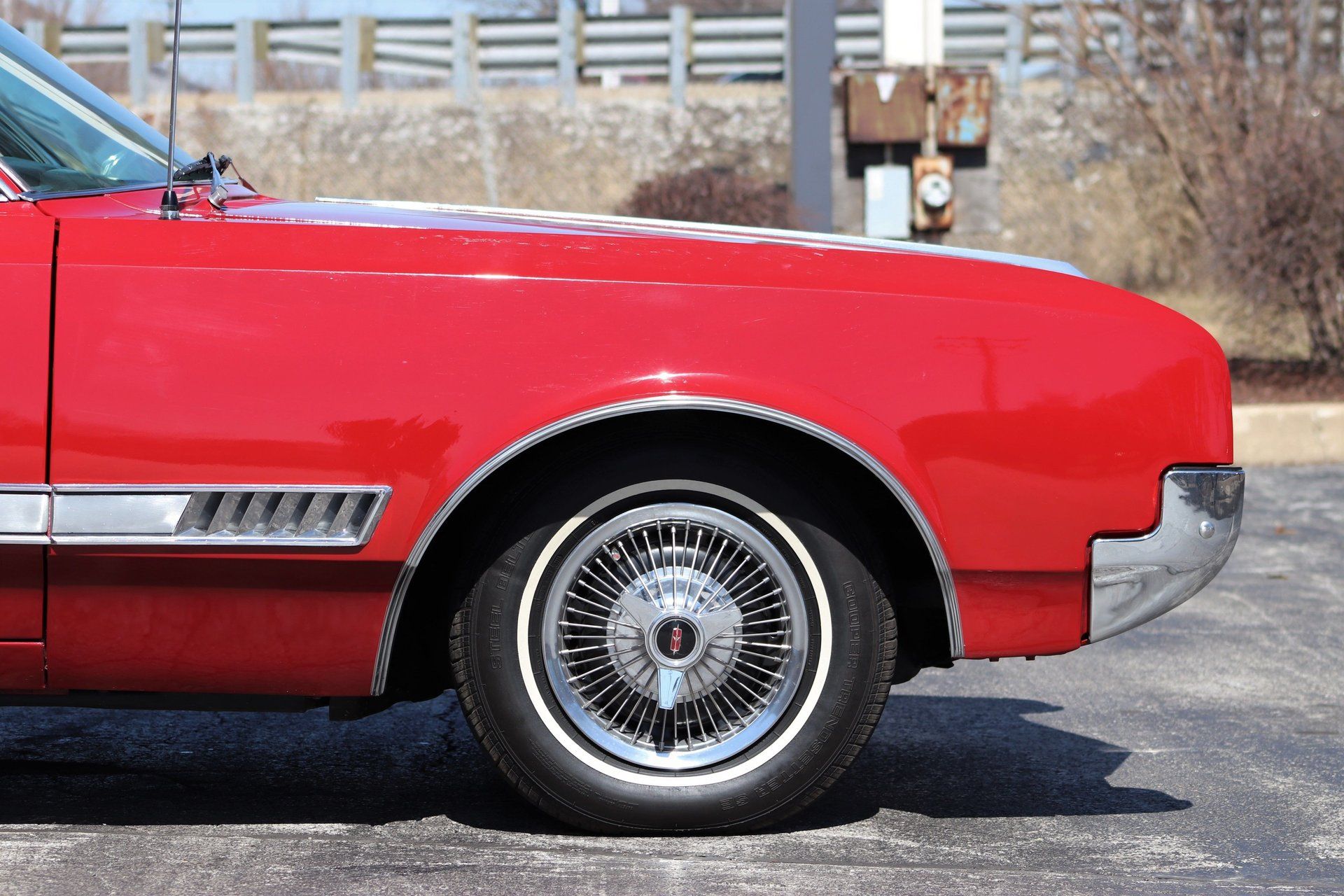 1966 Oldsmobile Starfire: The Last Full-Size Starfire, Lost In the Shadow Of The Toronado 20 Right side of the front end of a 1966 Oldsmobile