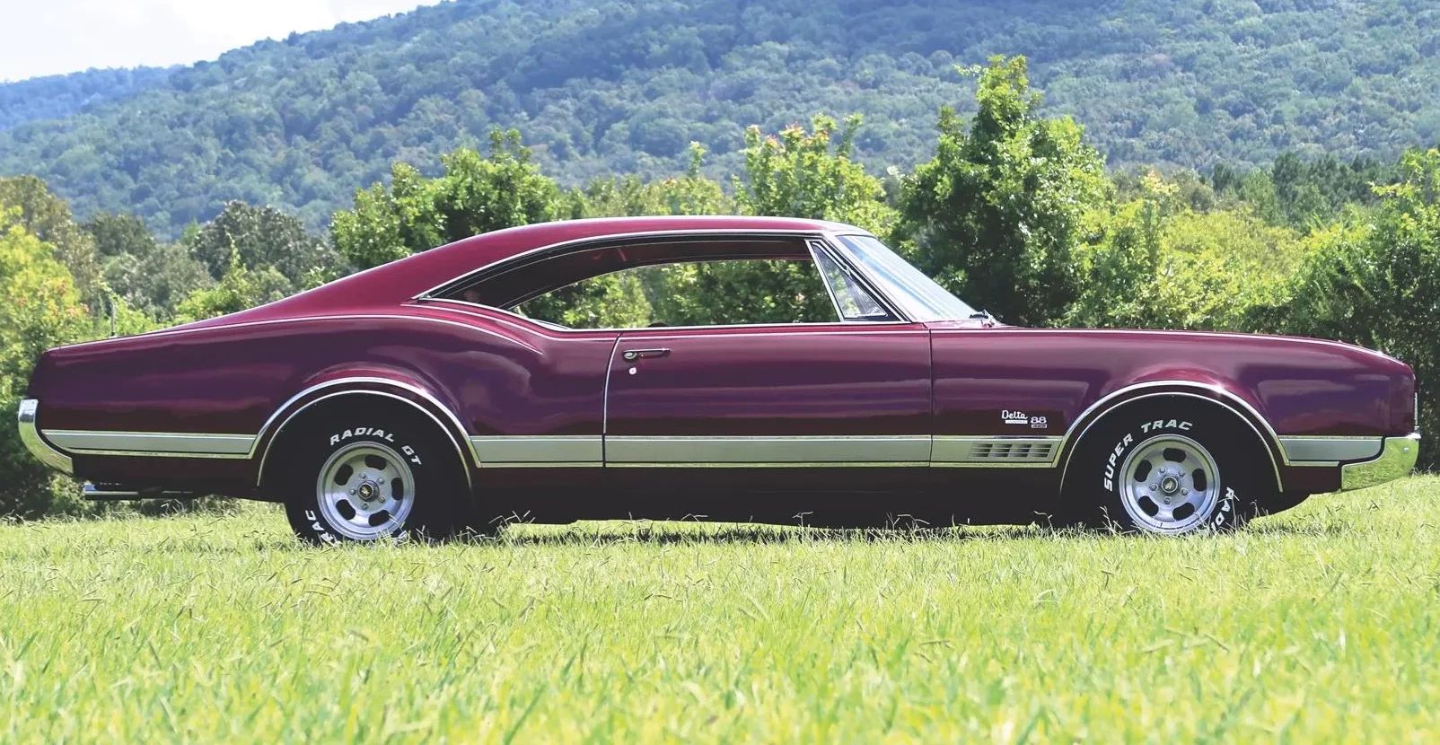 1966 Oldsmobile Starfire: The Last Full-Size Starfire, Lost In the Shadow Of The Toronado 25 Right-side view of a 1967 Oldsmobile B-body two-door hardtop with RWL tires and non-stock wheels