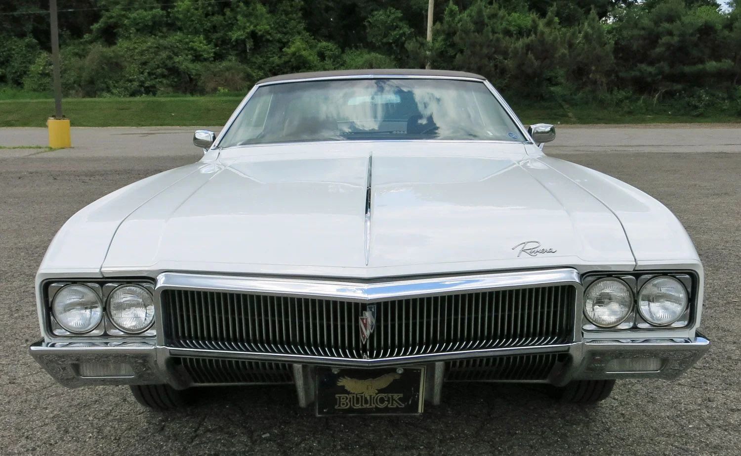 1970 Buick Riviera GS: This Unloved Riviera Was Inspired By A Spectacular Prewar Classic 12 Front view of a 1970 Riviera