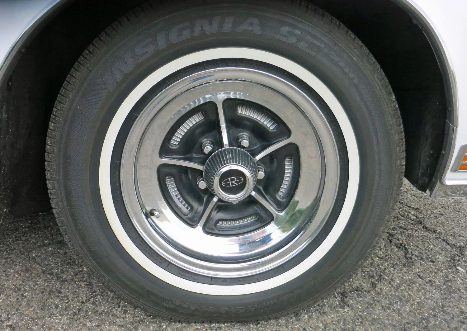 1970 Buick Riviera GS: This Unloved Riviera Was Inspired By A Spectacular Prewar Classic 19 Chrome-plated wheel on a 1970 Riviera