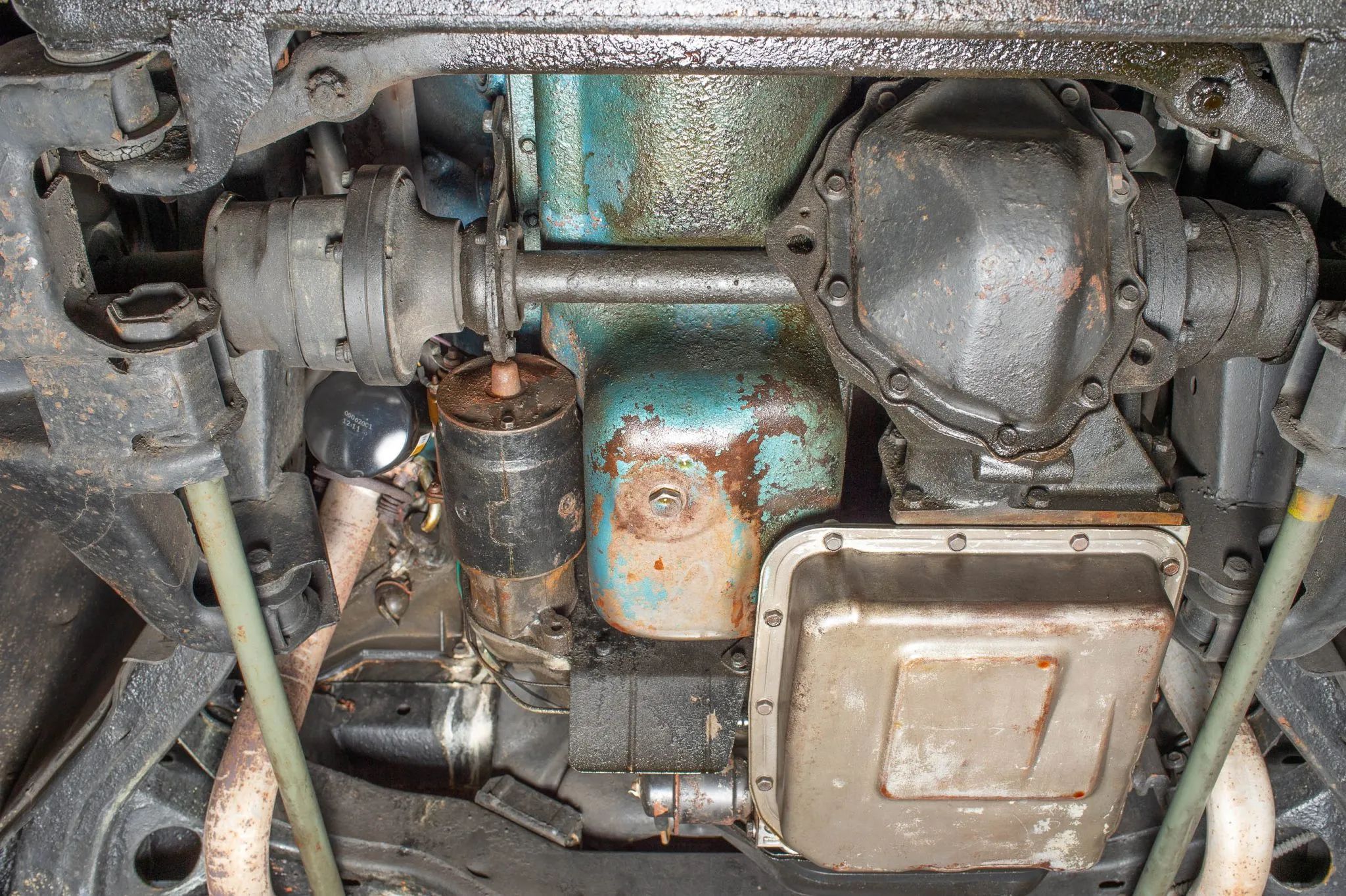 1970 Oldsmobile Toronado GT: 400 Horsepower And A Face Only A Mother Could Love 18 Differential and driveshafts of a 1970 Toronado,s seen from underneath