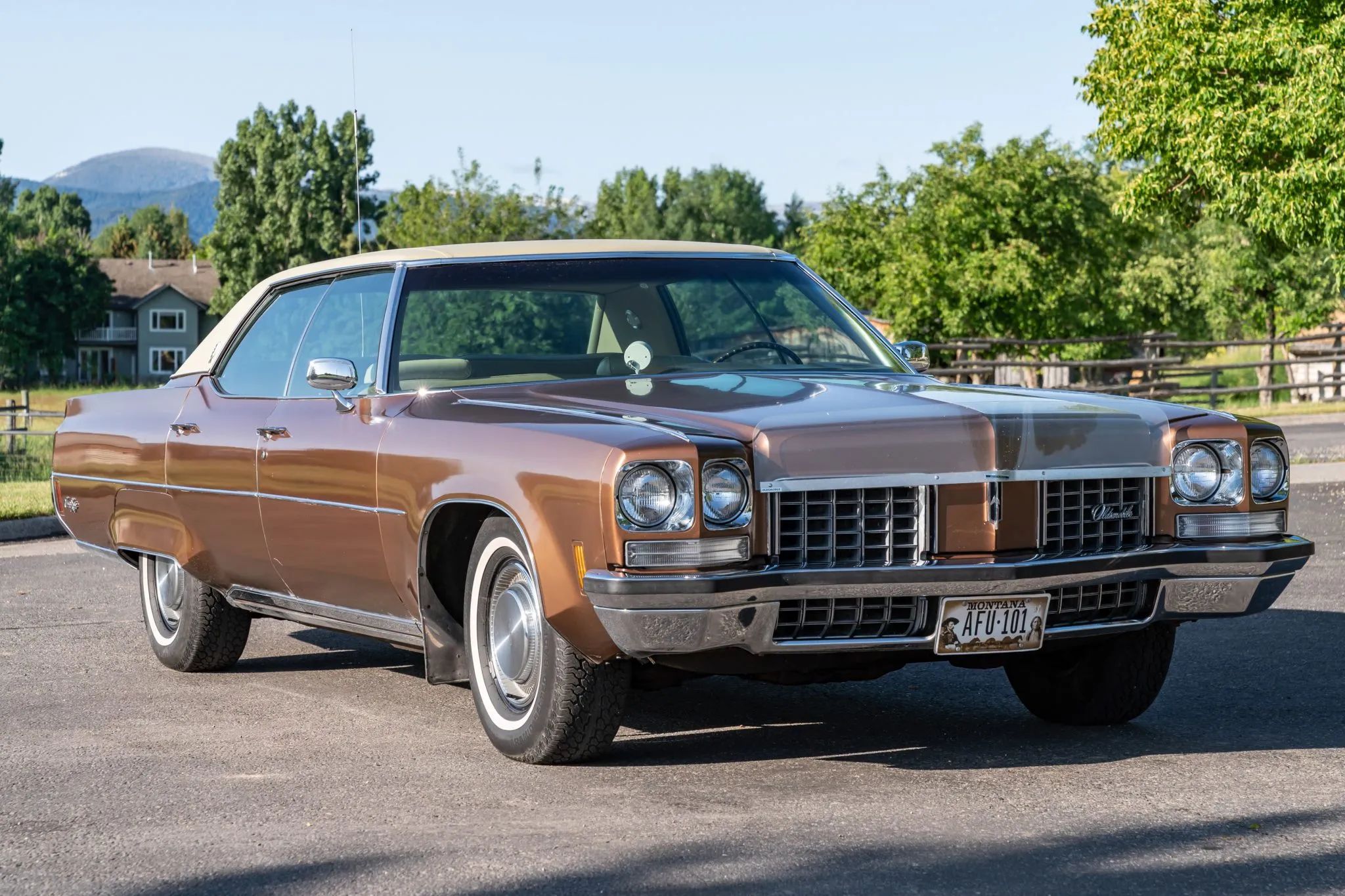 1972 Oldsmobile Ninety-Eight Luxury Sedan: A Full-Size Luxury Bargain From Big Sky Country 1 Right front 3q view of a brown 1972 Oldsmobile Ninety-Eight LS four-door hardtop with a Montana license plate