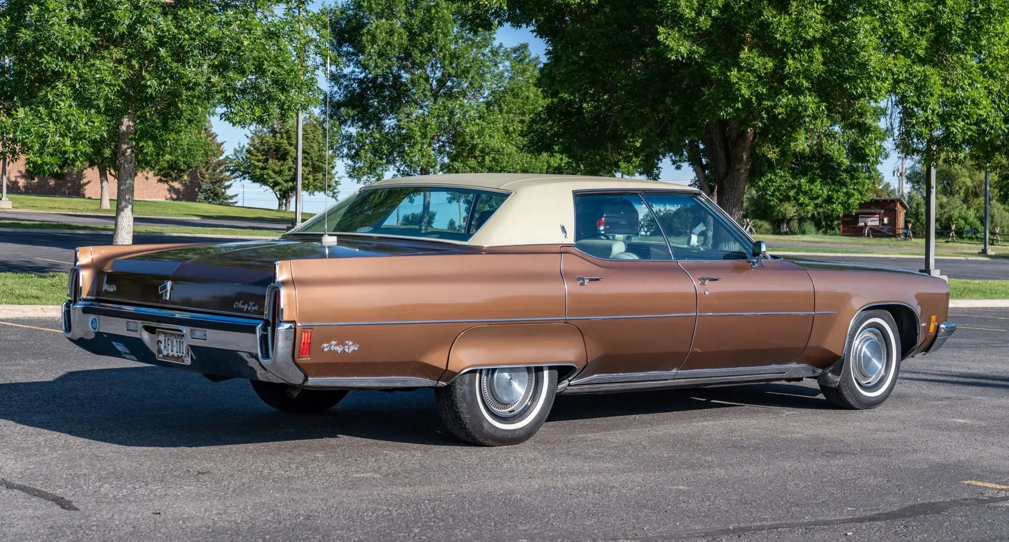 1972 Oldsmobile Ninety-Eight Luxury Sedan: A Full-Size Luxury Bargain From Big Sky Country 10 Right rear 3q view of a 1972 Oldsmobile four-door hardtop
