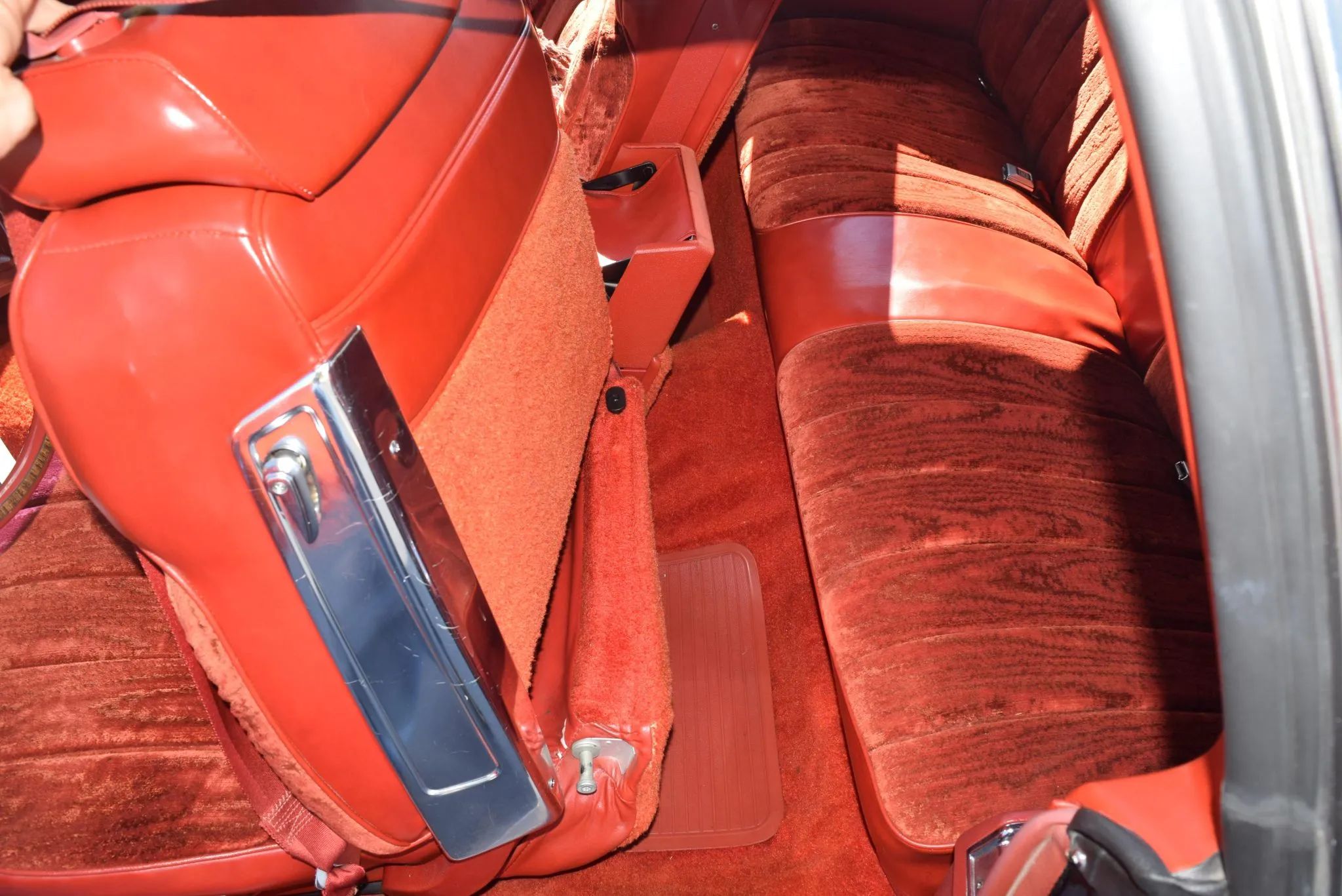 Vintage Review: 1976 Buick Riviera – "Once Big, Flashy, Fast And Unique, It Is Now Simply Big" 18 Rear footwell of a 1976 Riviera with the driver's seat partially folded