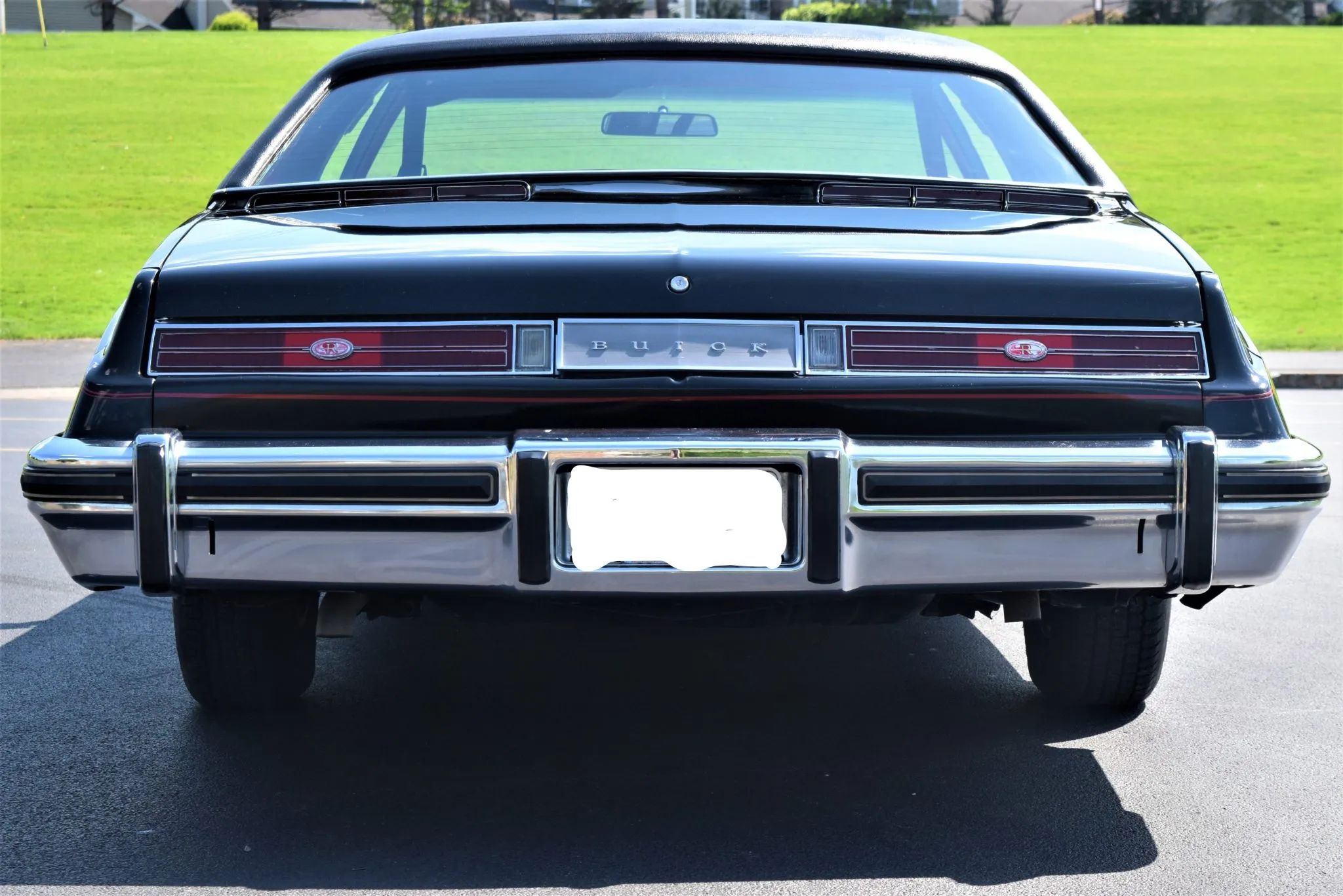 Vintage Review: 1976 Buick Riviera – "Once Big, Flashy, Fast And Unique, It Is Now Simply Big" 25 Rear view of a 1976 Riviera