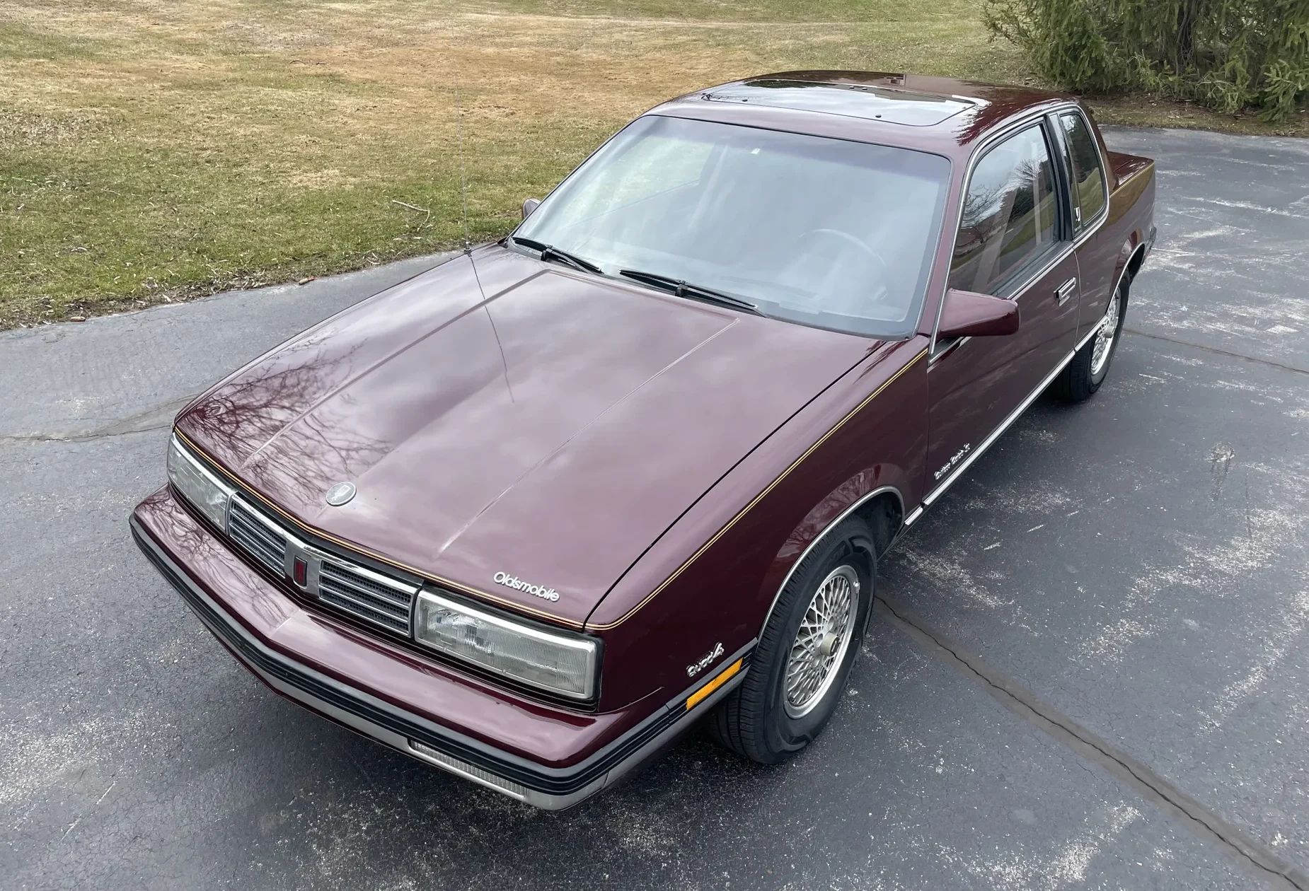 1988 Oldsmobile Cutlass Calais With Quad 4 And Rare 5-Speed: "A Heady Blend of High Revs and Haut Velour" 15 High-angle left front 3q view of a 1988 Oldsmobile N-body Calais