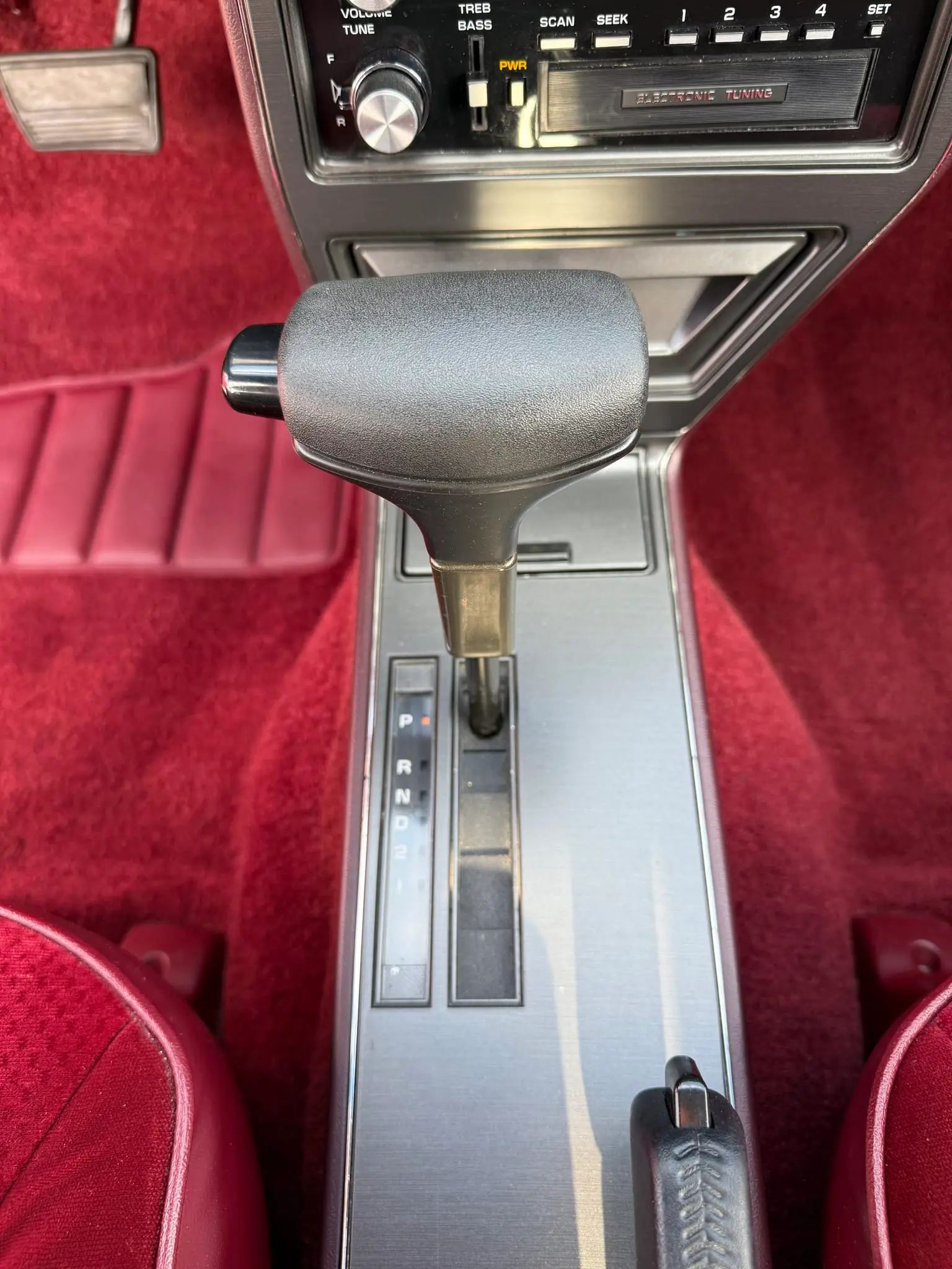1988 Oldsmobile Cutlass Calais With Quad 4 And Rare 5-Speed: "A Heady Blend of High Revs and Haut Velour" 19 Automatic transmission console shifter in a 1988 Olds Calais