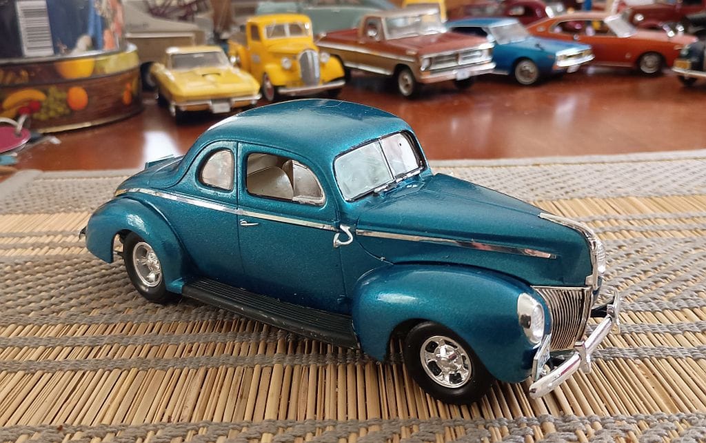 My Favorite Model Car Kits: Ten Pre-’48 Classics 23 40coupeBrod7