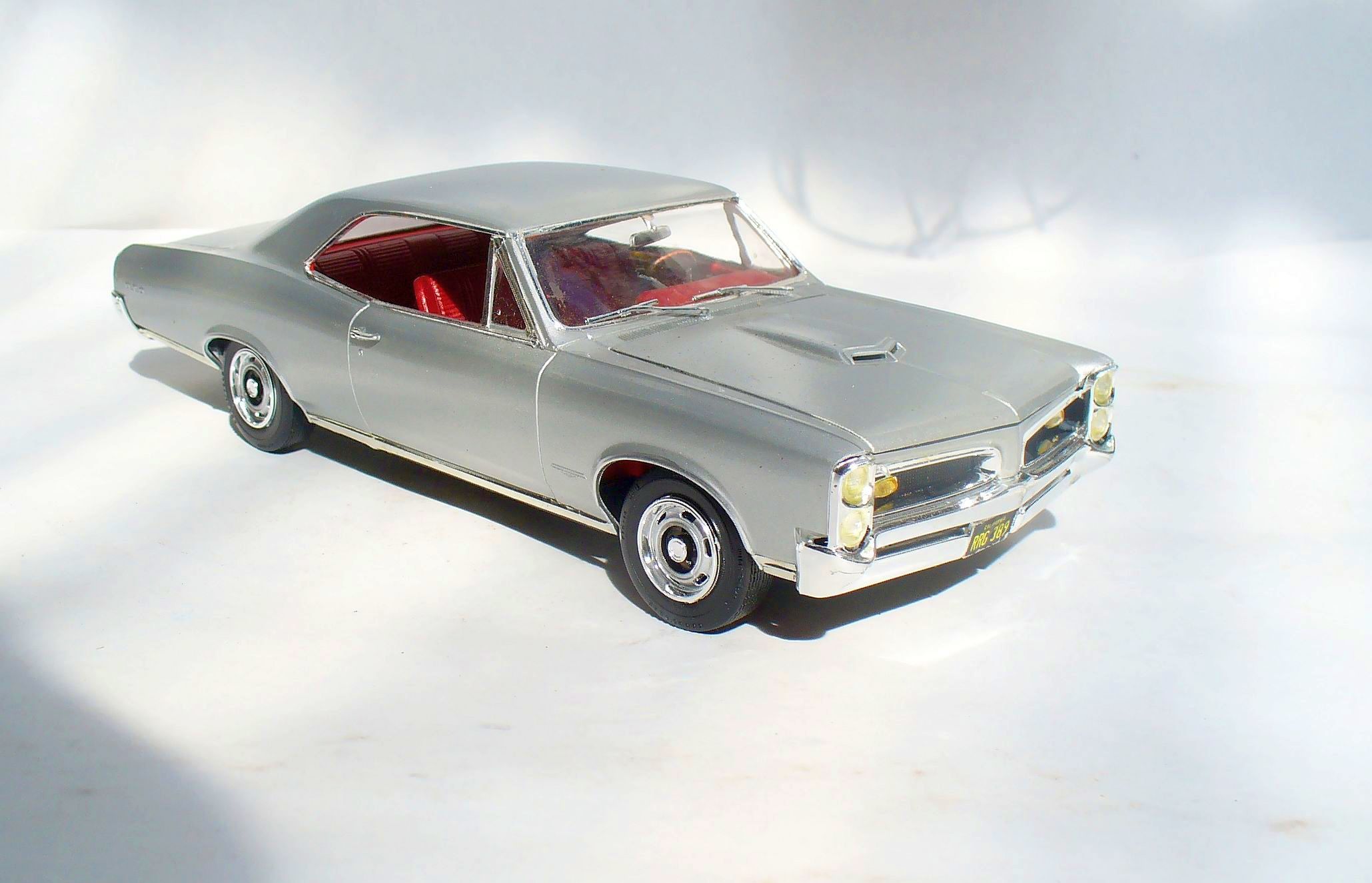 The GTO and Its Kin: Pontiac Intermediates in Scale Models 7 66GTOS3