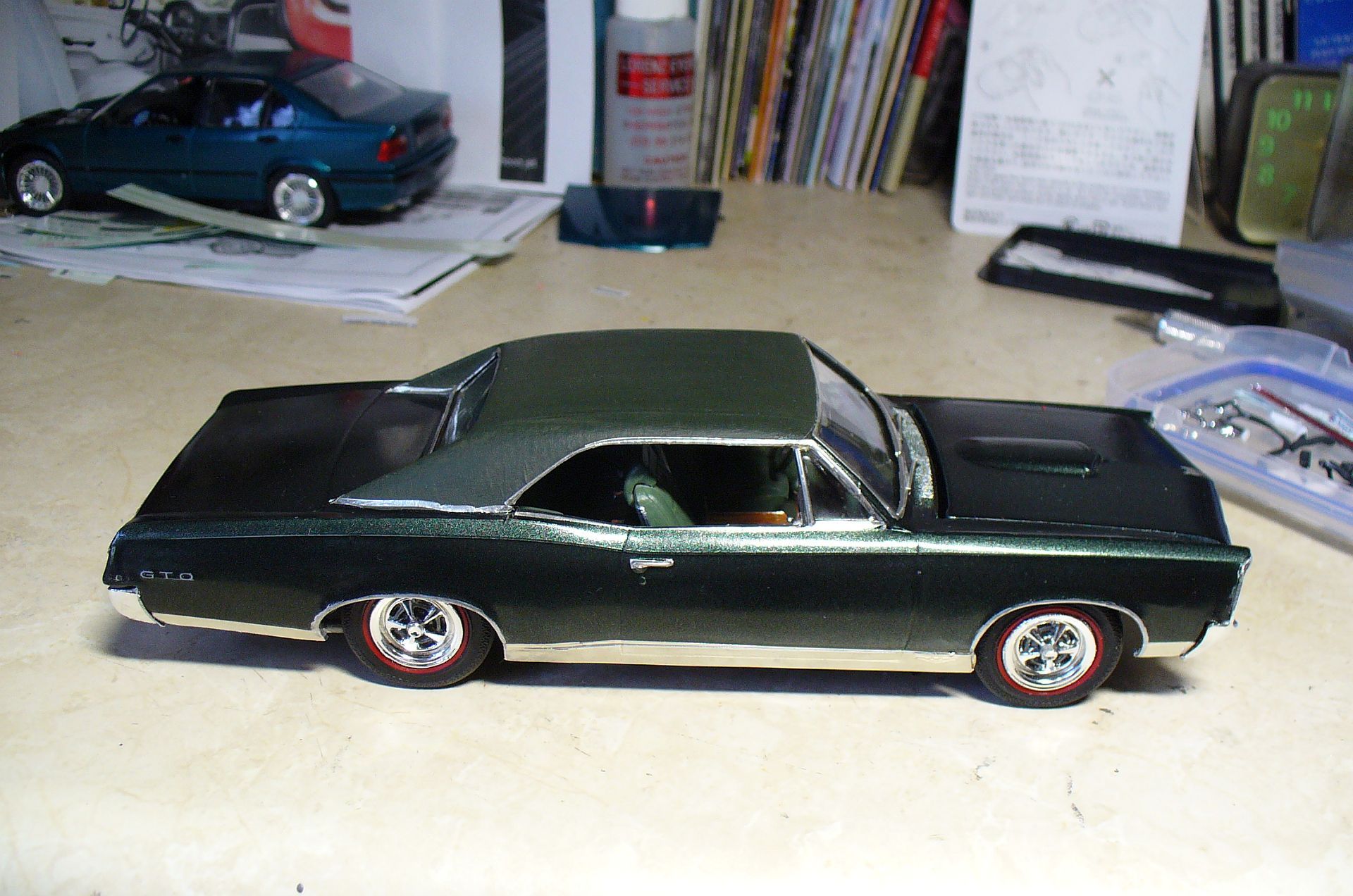 The GTO and Its Kin: Pontiac Intermediates in Scale Models 9 67GTOGrn2