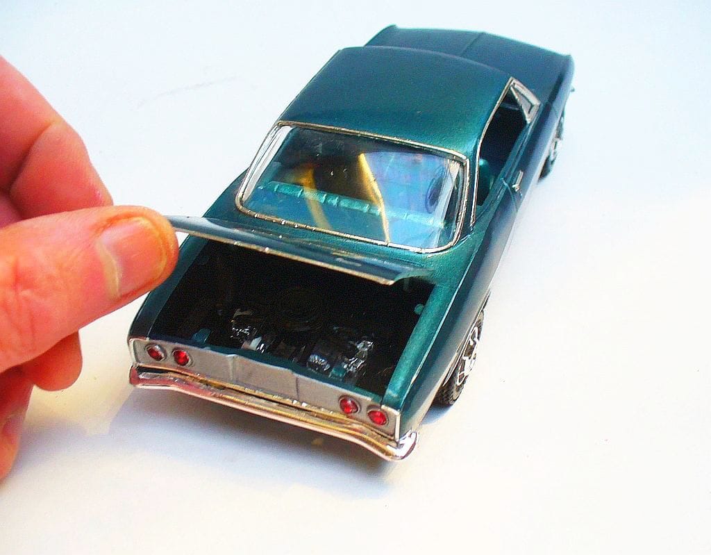 Smallish Chevys in Scale Models: Corvairs, Chevy IIs, and Novas 2 68CorvairBlue3