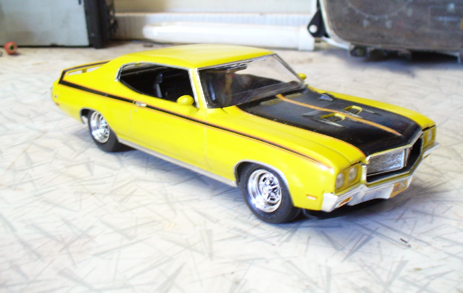Stripes, Scoops, and Cartoon Dust Trails: 1970 Muscle Cars in Scale 10 70GSX a