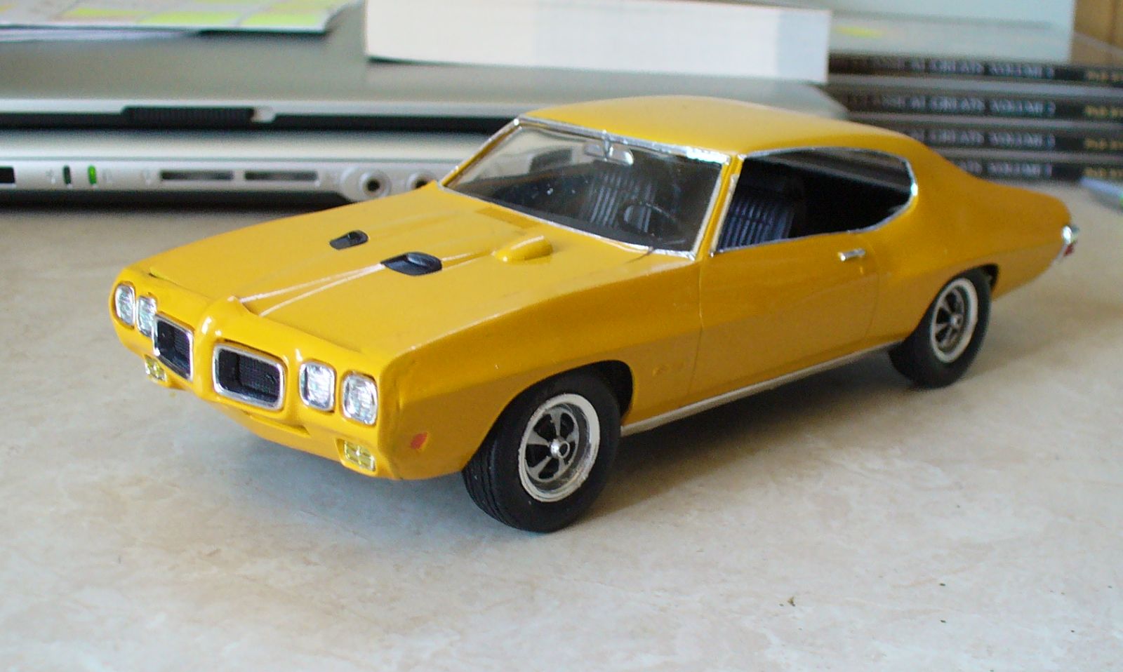 The GTO and Its Kin: Pontiac Intermediates in Scale Models 12 70GTO1