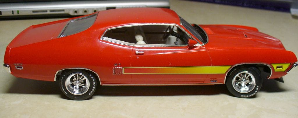 Stripes, Scoops, and Cartoon Dust Trails: 1970 Muscle Cars in Scale 17 70TorinoR1