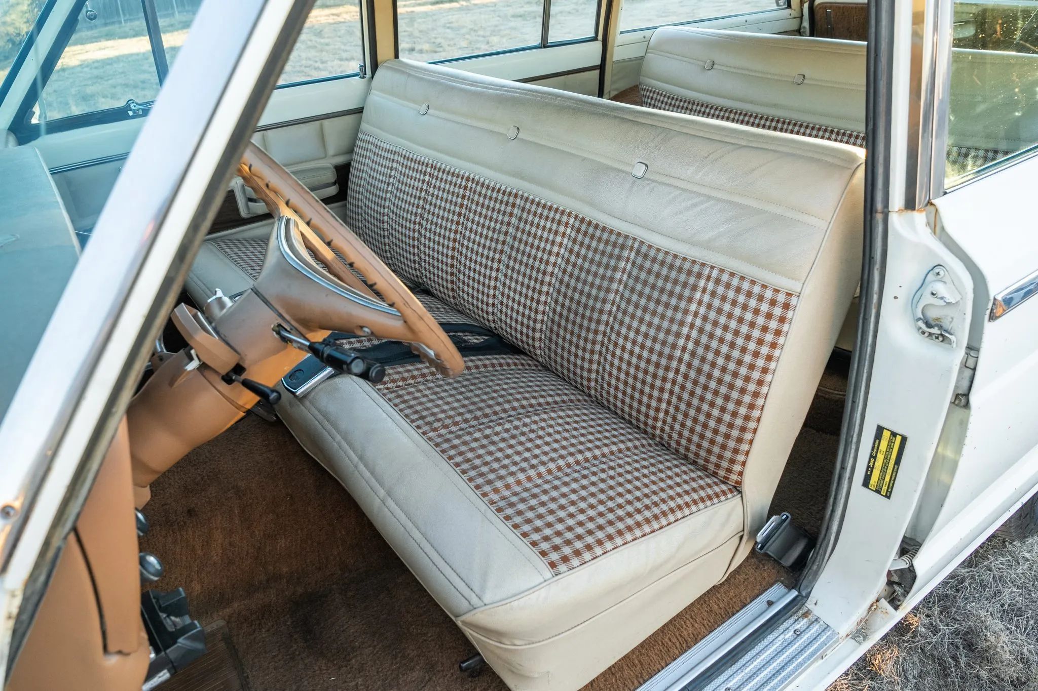 1975 Jeep Wagoneer Custom: A 401-Powered, No-Reserve Example Of America's Greatest Automotive Industrial Design 4 Front bench seat of 1975 Jeep Wagoneer Custom