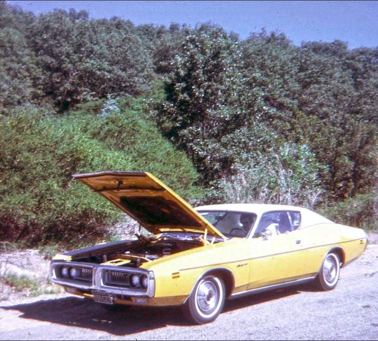 When Chargers, Road Runners and Challengers Roamed The Streets: Vintage Photos 1960s-1970s 14 Captura de pantalla 2026 10 19 18.10.48