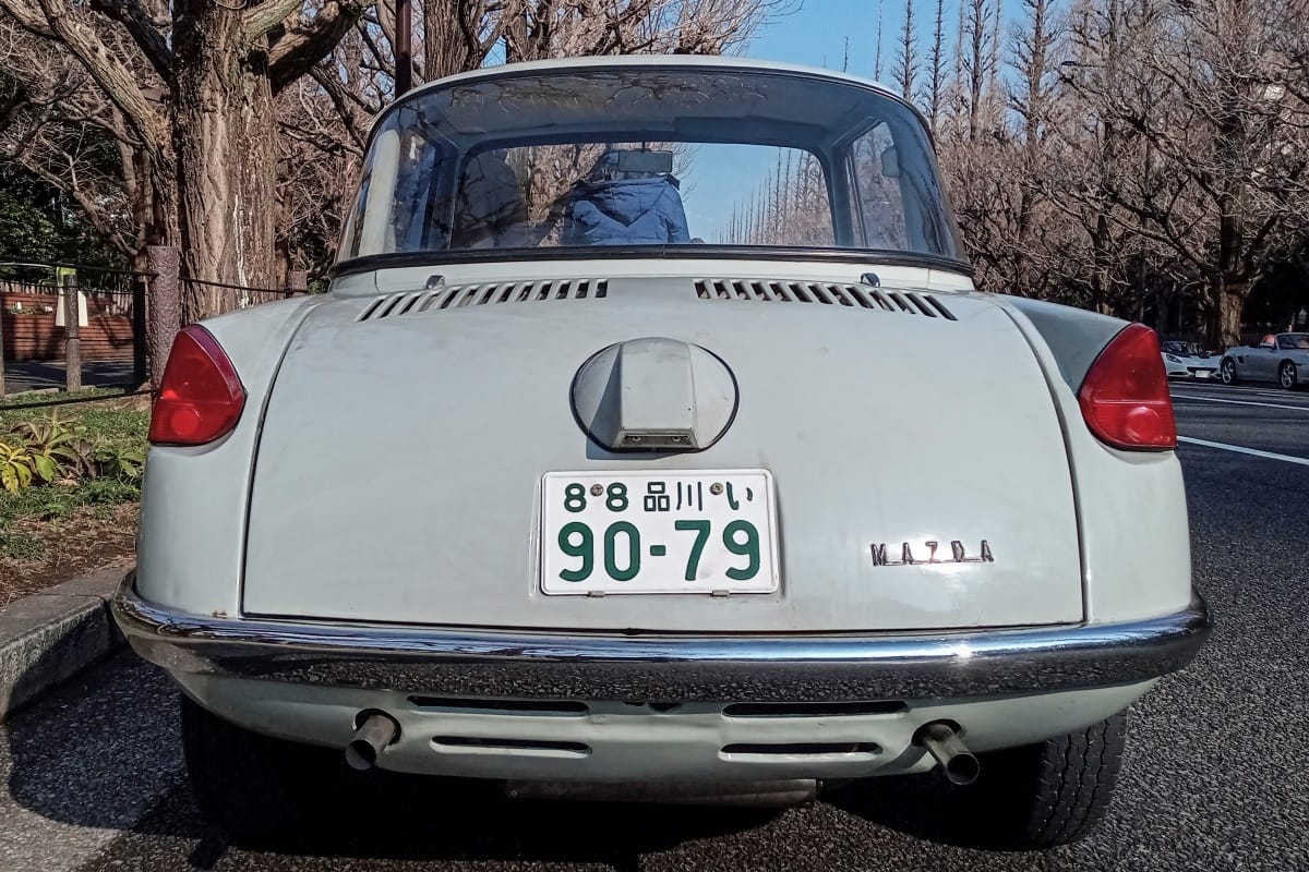 1962 Mazda R360 Coupé – Start Small 8 DSC 1043 edited