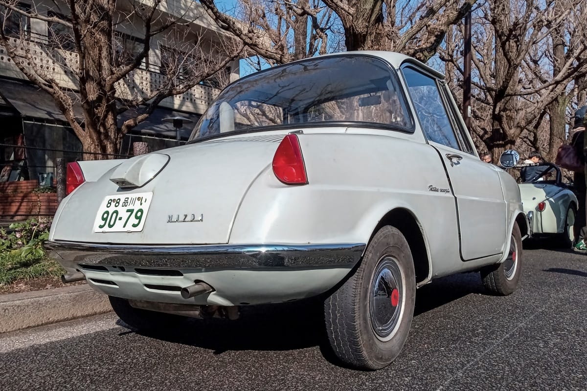 1962 Mazda R360 Coupé – Start Small 3 DSC 1057 edited