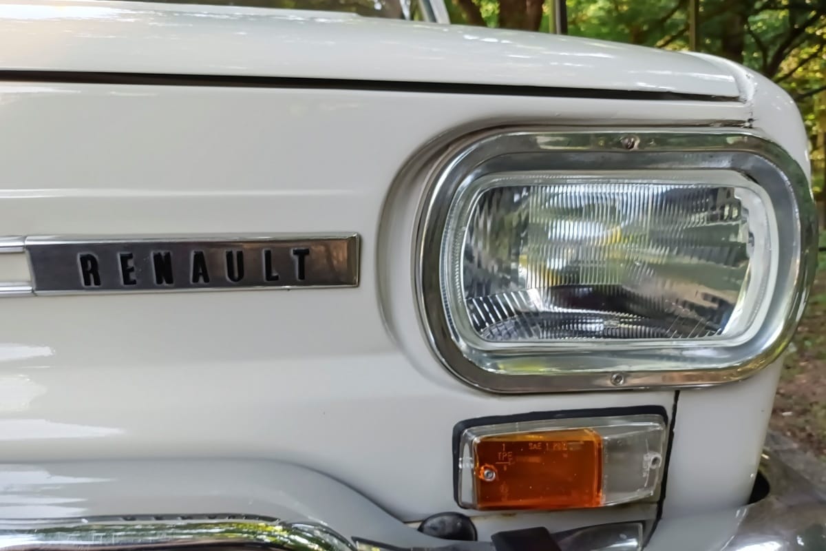 1969 Renault 10 – Ungainly At Any Speed 19 IMG20250629075530 edited