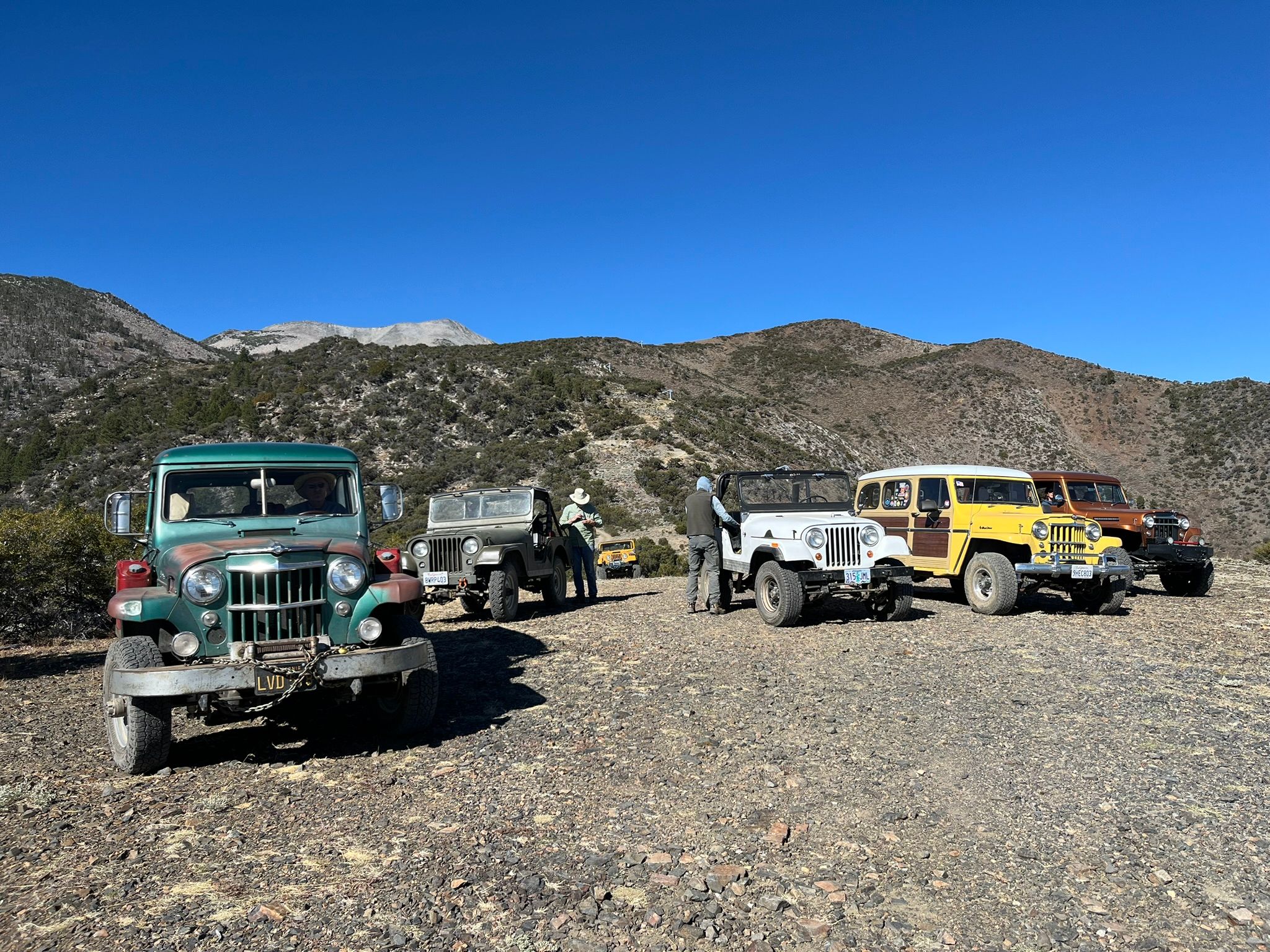 My New 1966 Jeep: The Highs And Lows Of A Week Jeeping In The Eastern Sierra - Two Failures Due To Plastic Parts 36 IMG 2382