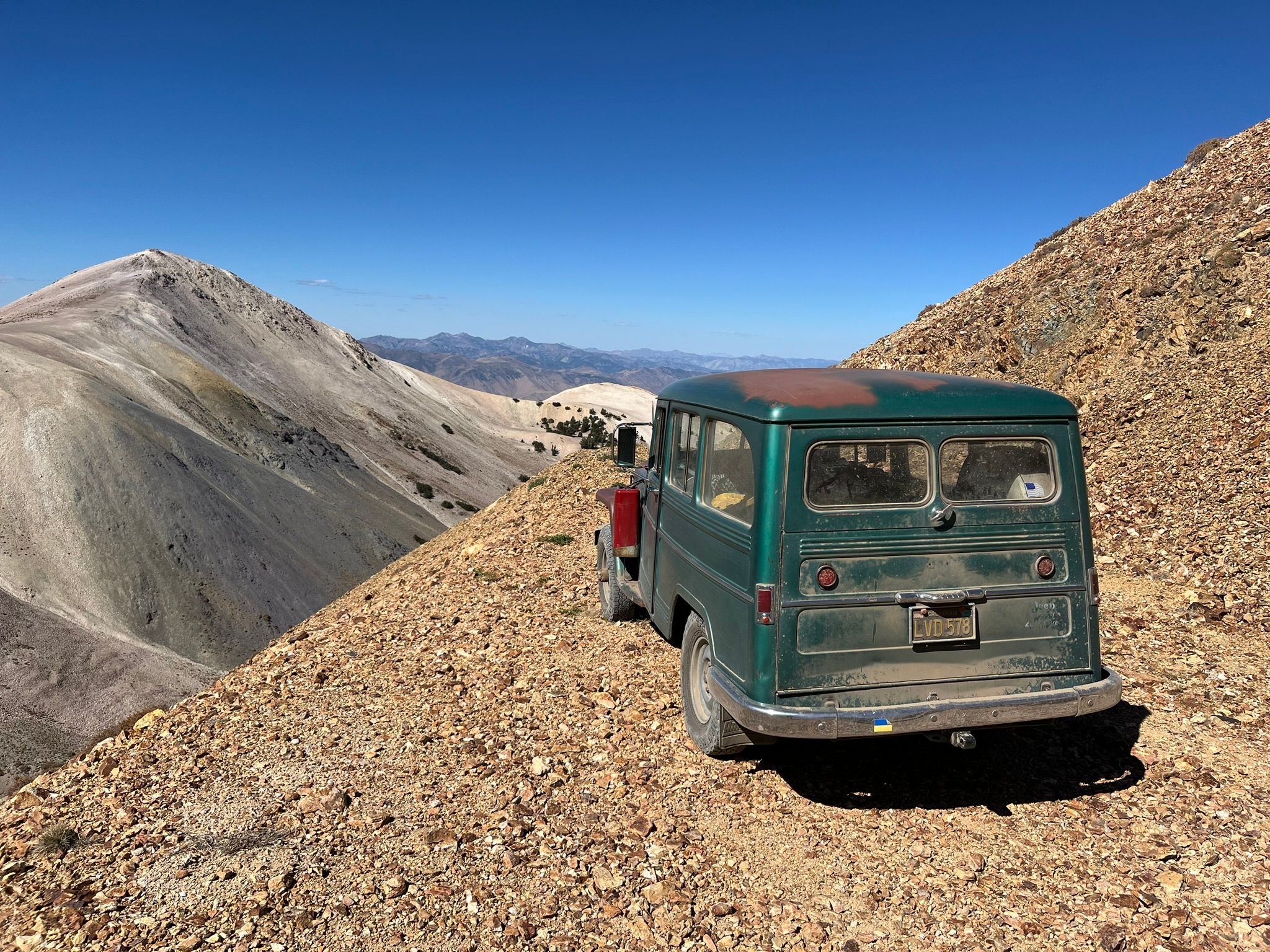 My New 1966 Jeep: The Highs And Lows Of A Week Jeeping In The Eastern Sierra - Two Failures Due To Plastic Parts 60 IMG 2479