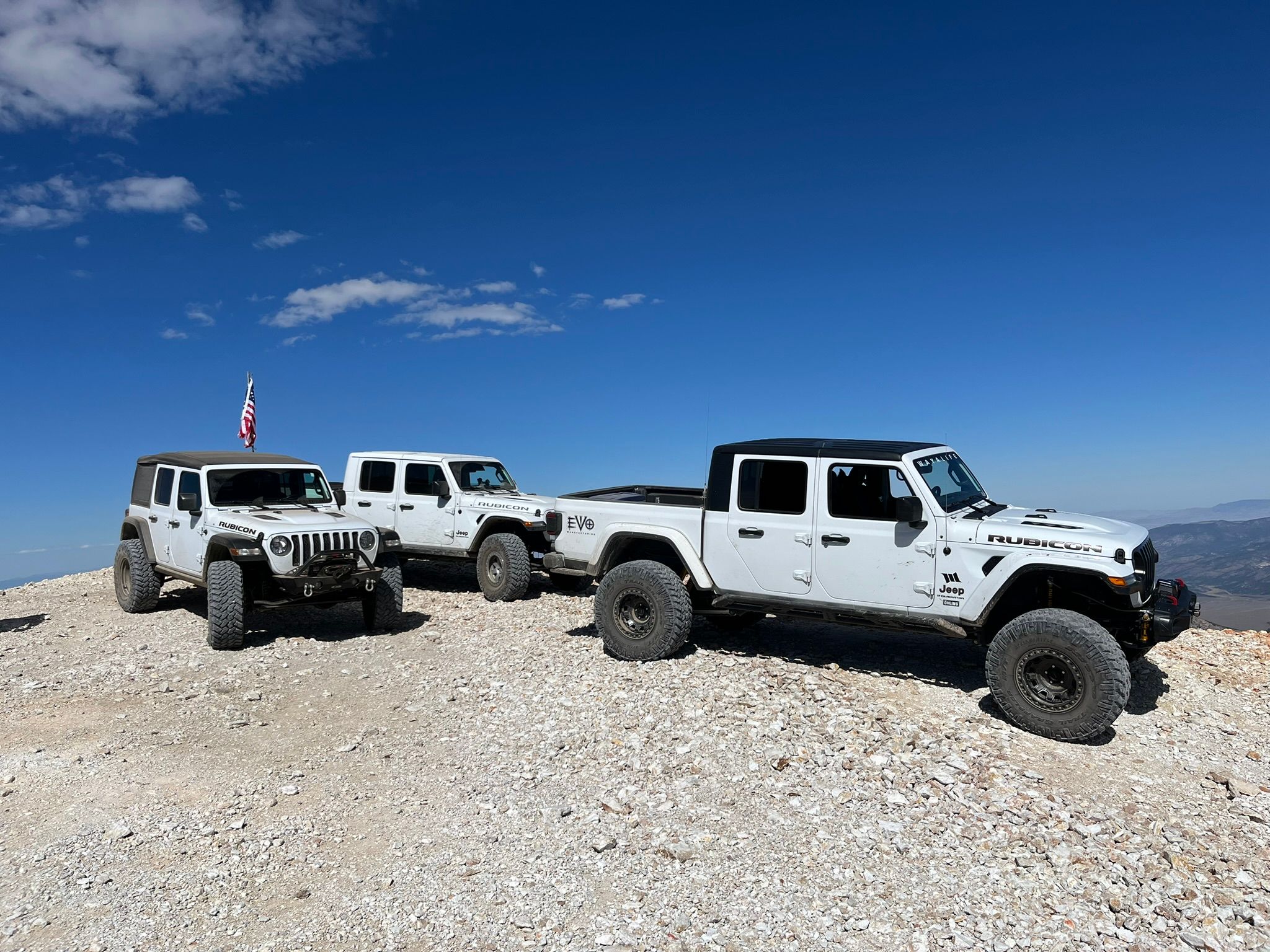 My New 1966 Jeep: The Highs And Lows Of A Week Jeeping In The Eastern Sierra - Two Failures Due To Plastic Parts 71 IMG 2509