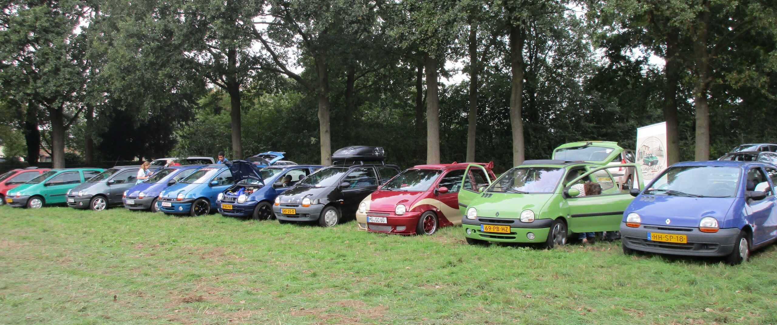 Renaultoloog Meeting & Markt 2026 - First gen Renault Twingos - 16