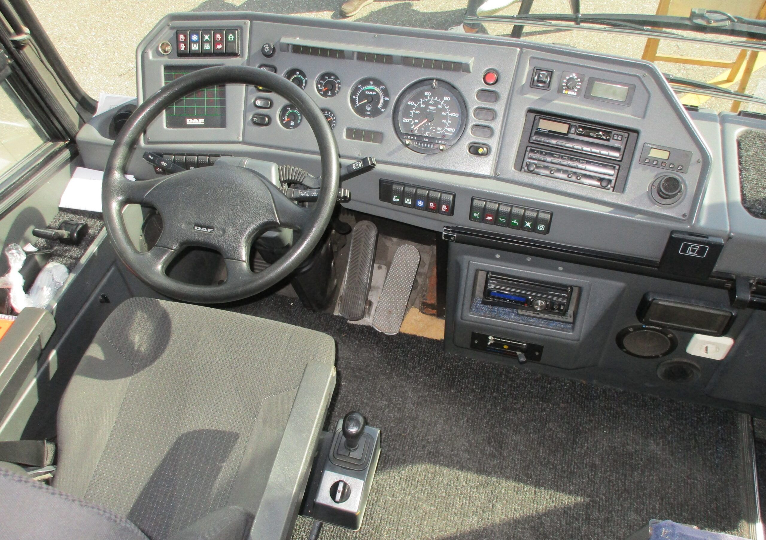Hart voor DAF dagen 2026 - 1997 Smit Joure Orion Grand Luxe, owned by Noot Personenvervoer Ede - 7